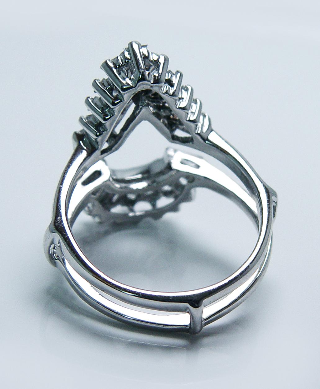 Vintage 1.80ct Baguette Diamond Wedding Guard Ring 14K White Gold Estate Pear For Sale 6