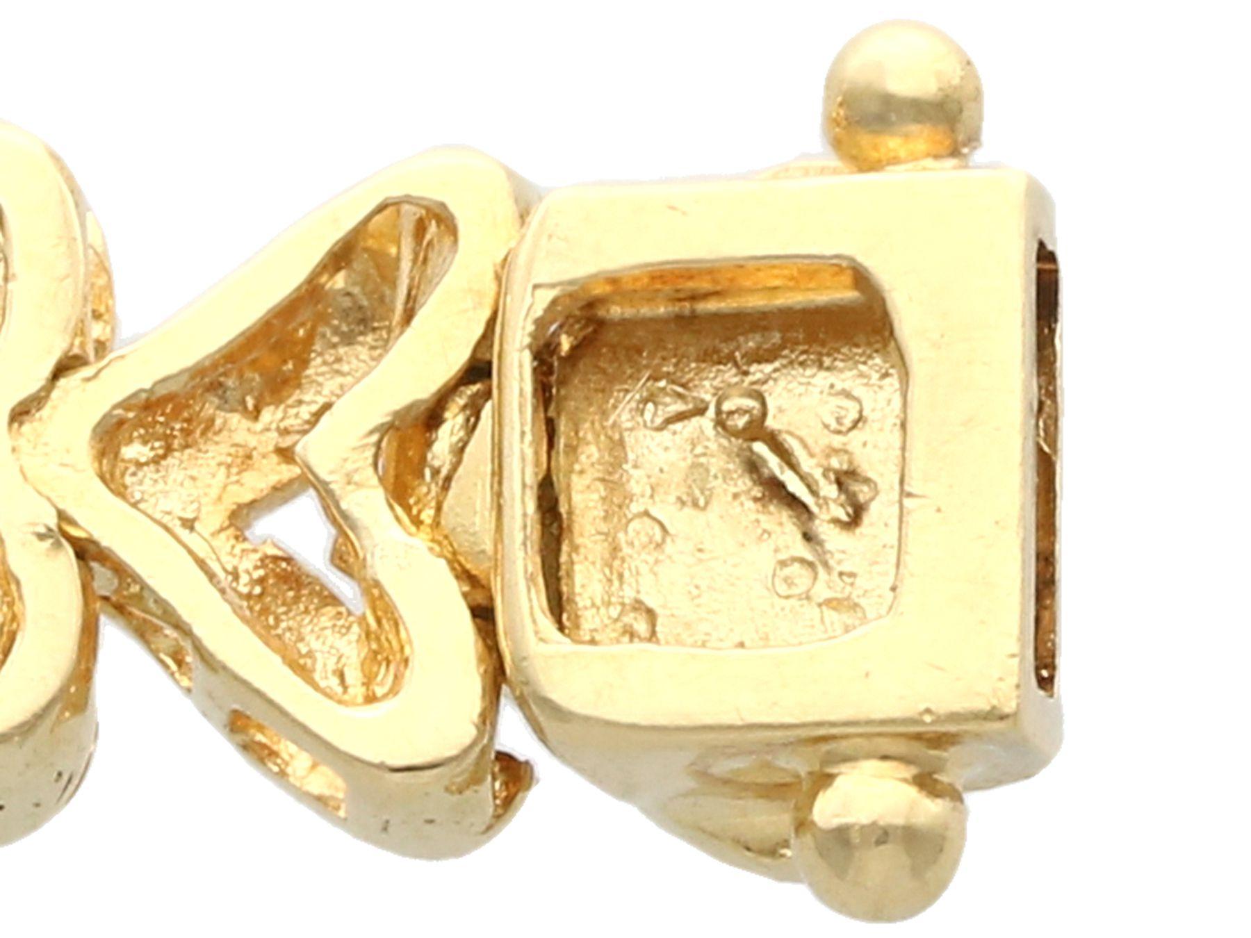 Armband aus Gelbgold mit 1,82 Karat Diamanten im Vintage-Stil, um 1980 im Angebot 3