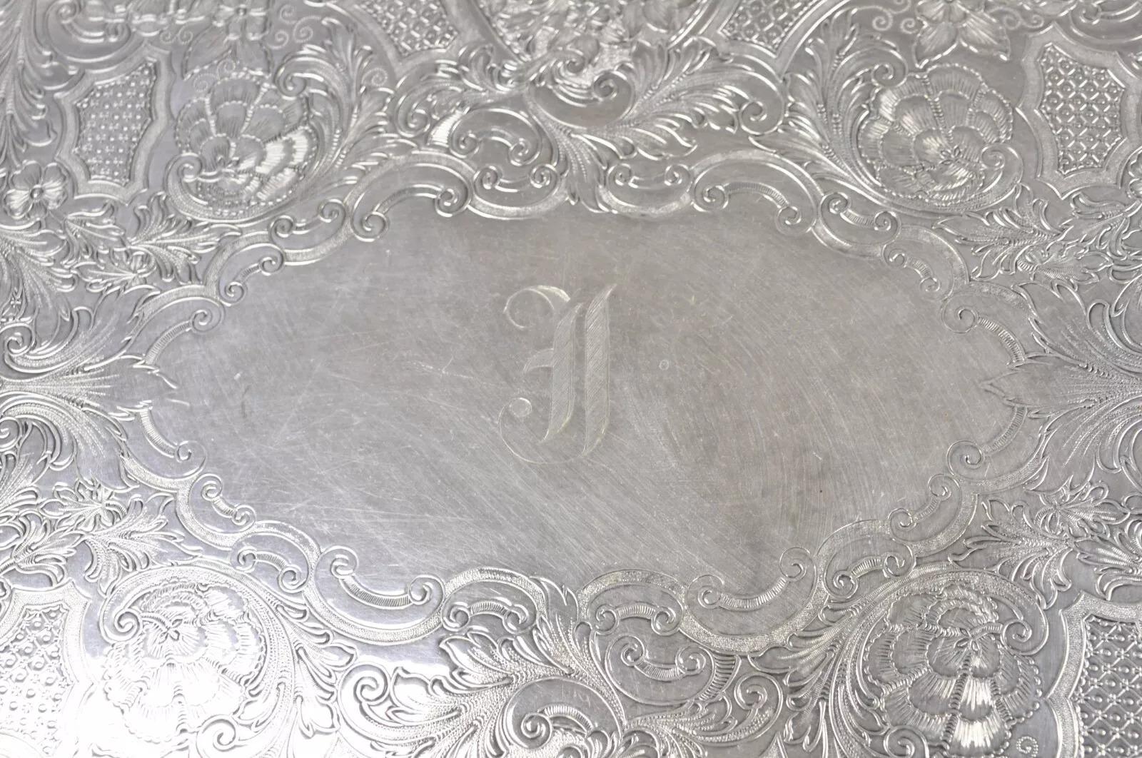 Bandeja de servir chapada en plata Vintage 1847 Rogers Bros Remembrance 9898 en venta 2