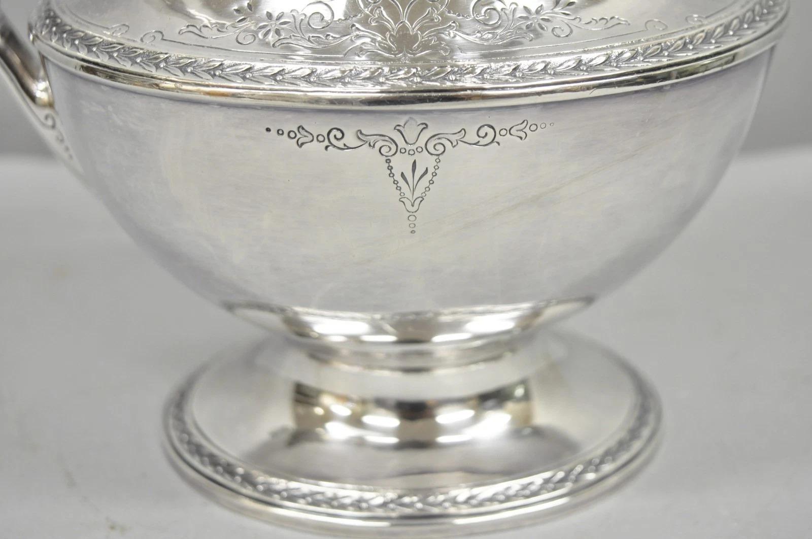 Vintage 1847 Rogers Bros. Silver Plated Argosy Victorian Water Pitcher (Unbekannt) im Angebot