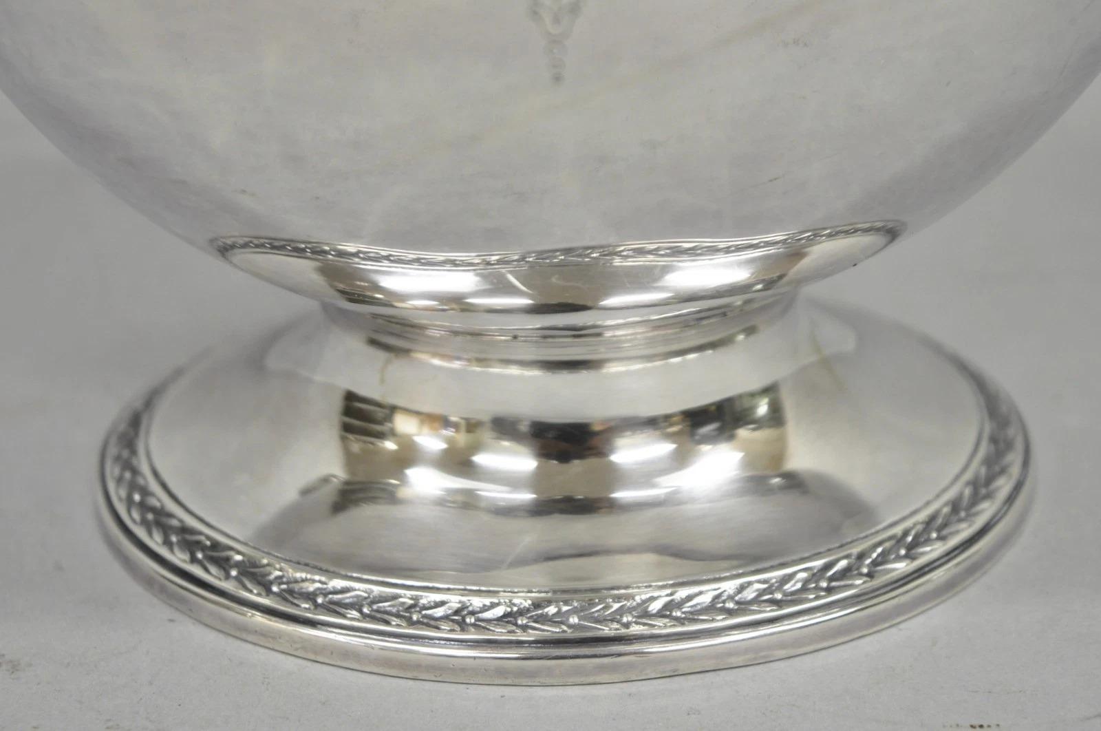 Vintage 1847 Rogers Bros. Silver Plated Argosy Victorian Water Pitcher (Versilberung) im Angebot