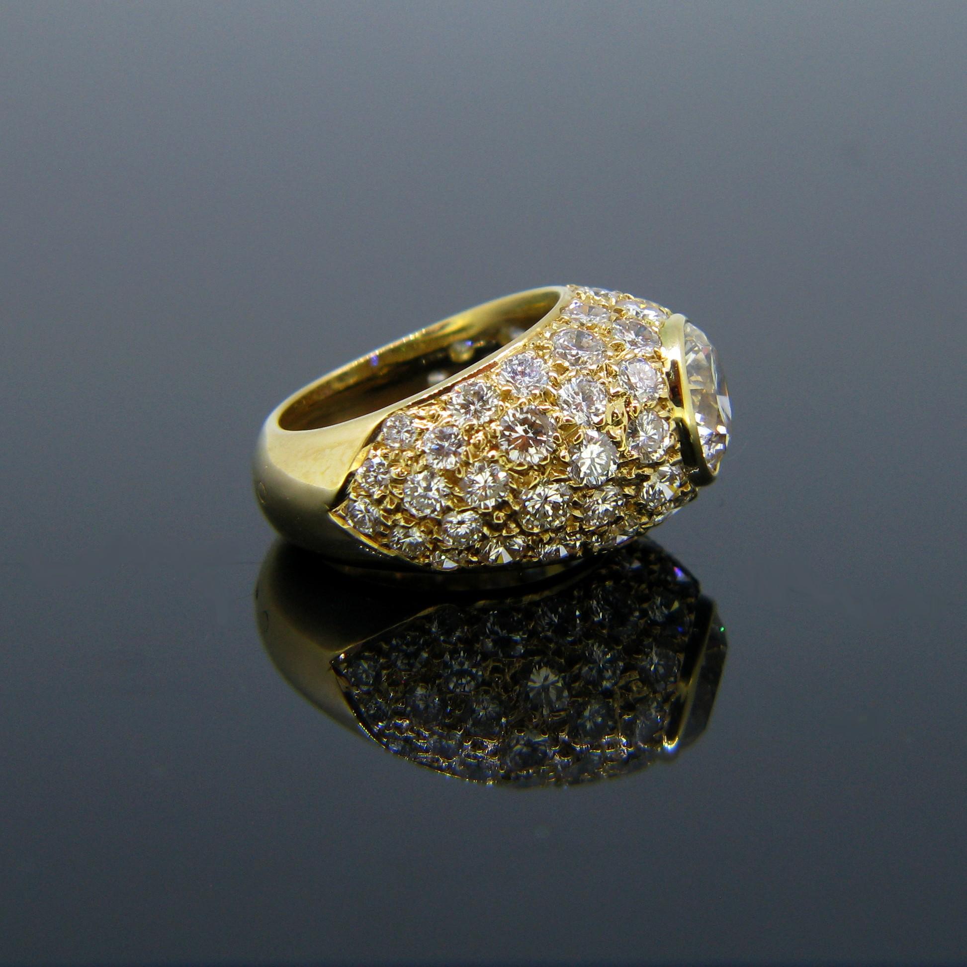Round Cut Vintage 1.85 Carat Diamond Yellow Gold Ring