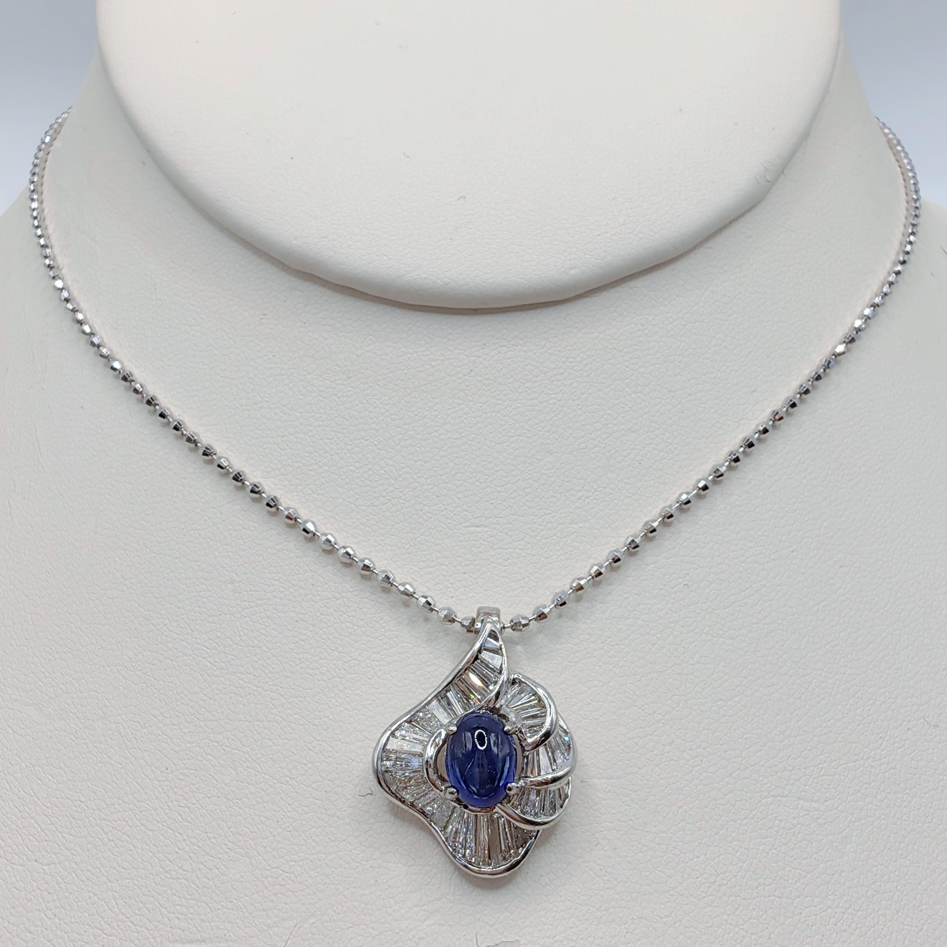 Cabochon Vintage 1.86ct Royal Blue Sapphire & Diamond 14K Gold Ballerina Necklace Pendant For Sale