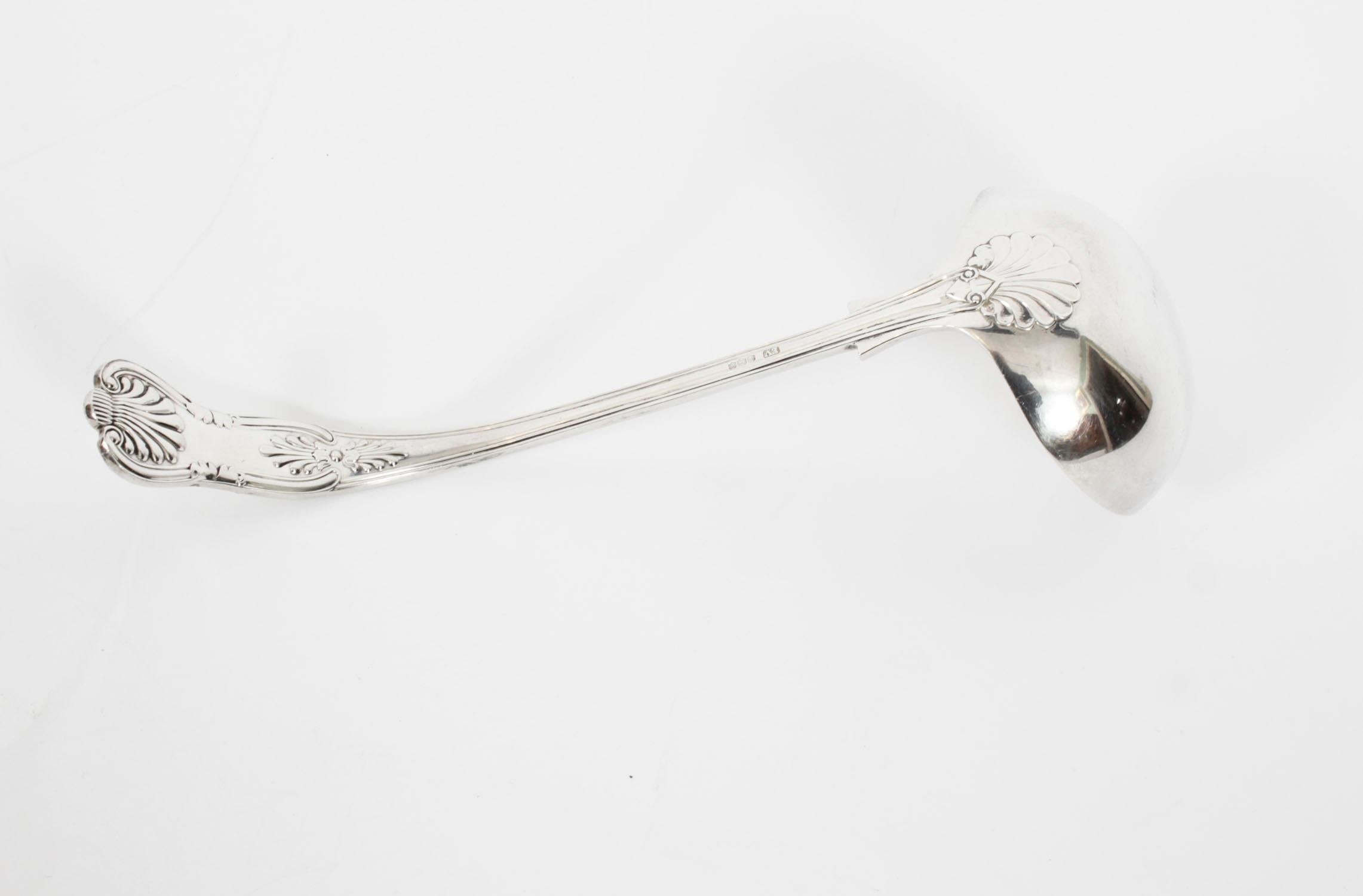 Vintage 187 Piece Canteen 12 Place Sterling Silver Cutlery Viners 20th Century 8