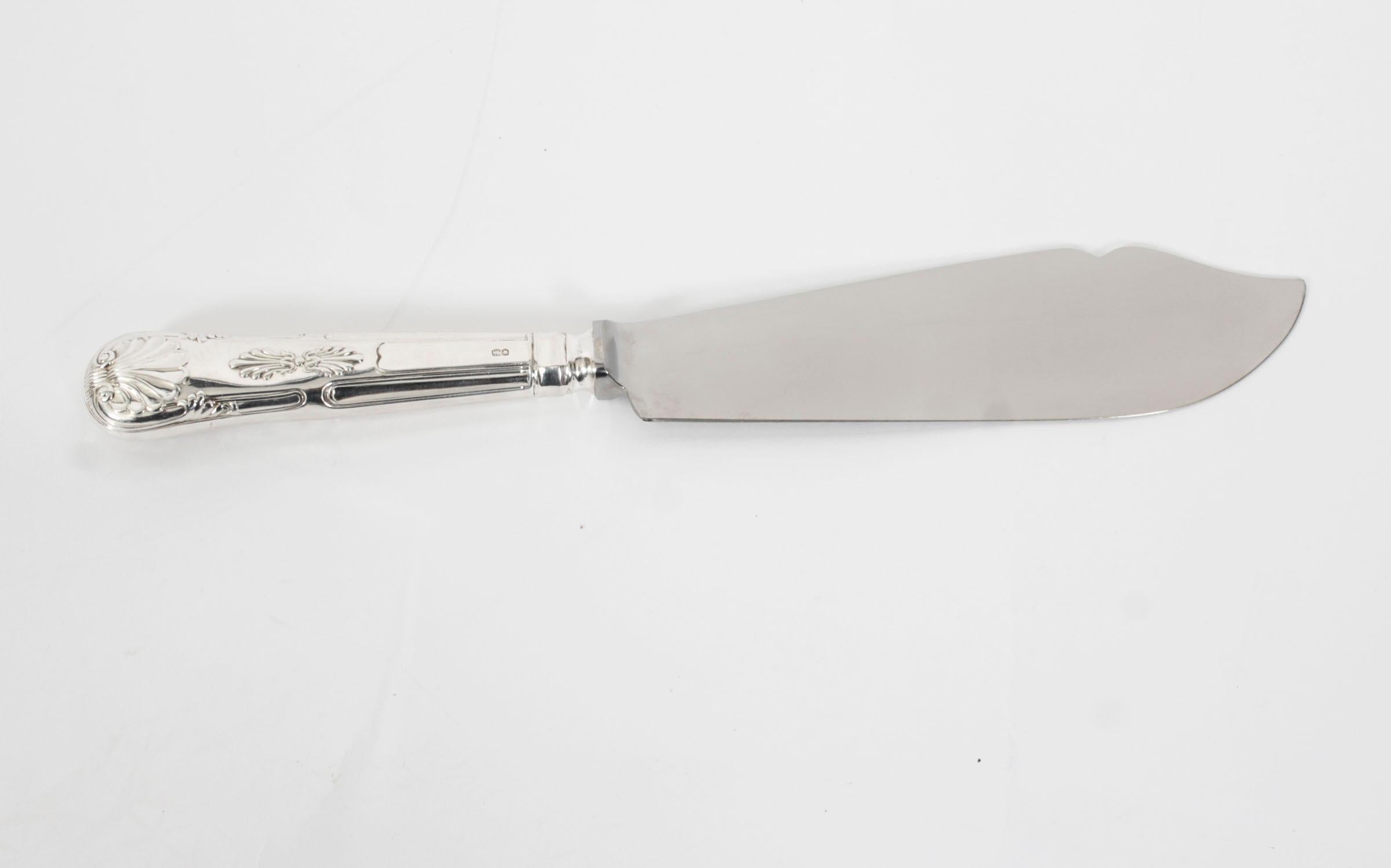 Vintage 187 Piece Canteen 12 Place Sterling Silver Cutlery Viners 20th Century 11