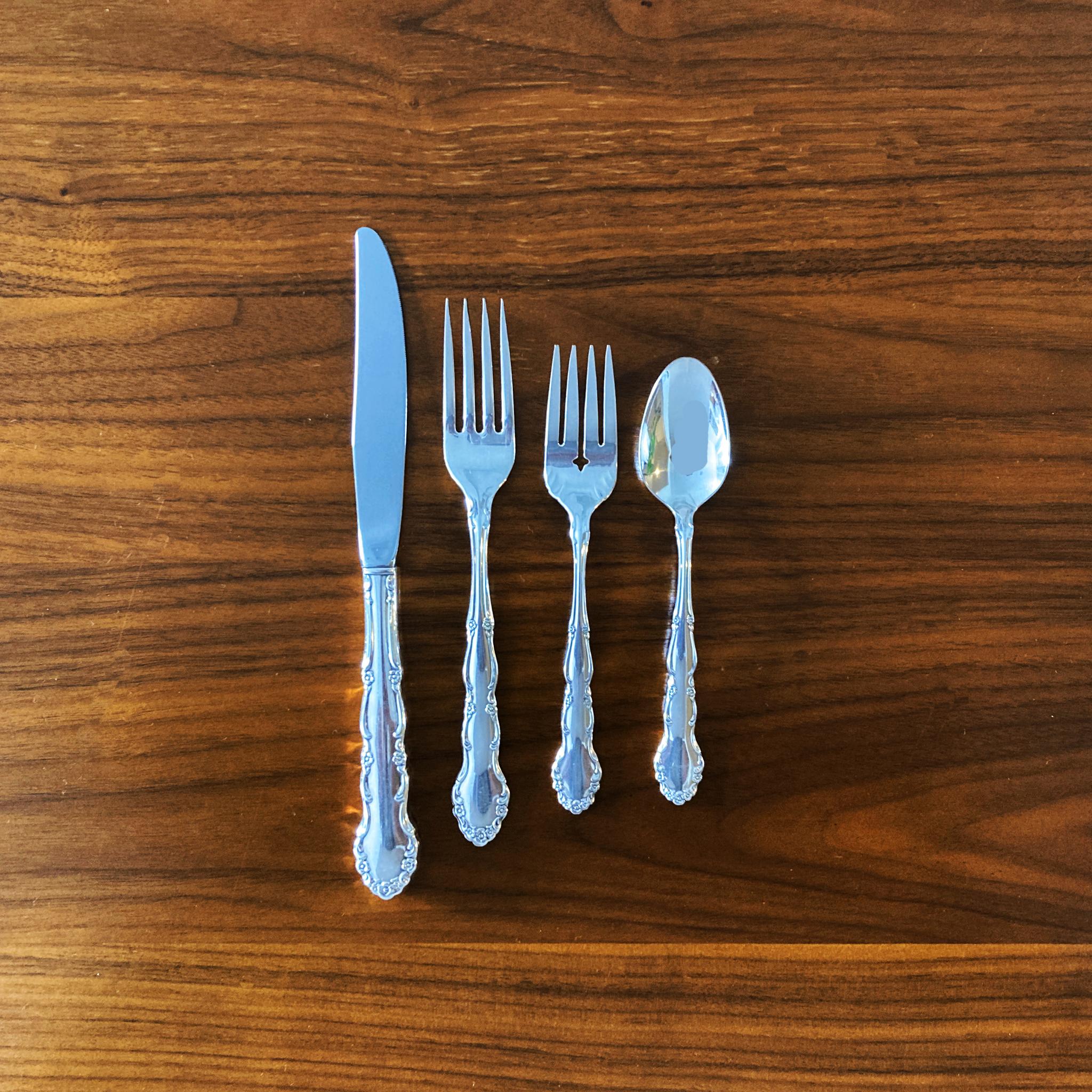 Oneida Ltd, formerly Oneida Community, was established in Oneida, New York in 1848 by a utopian commune. Oneida started production of silver-plated flatware and hollow-ware in 1899. Oneida purchased the Wm A. Rogers company in 1929. The Wm A. Rogers