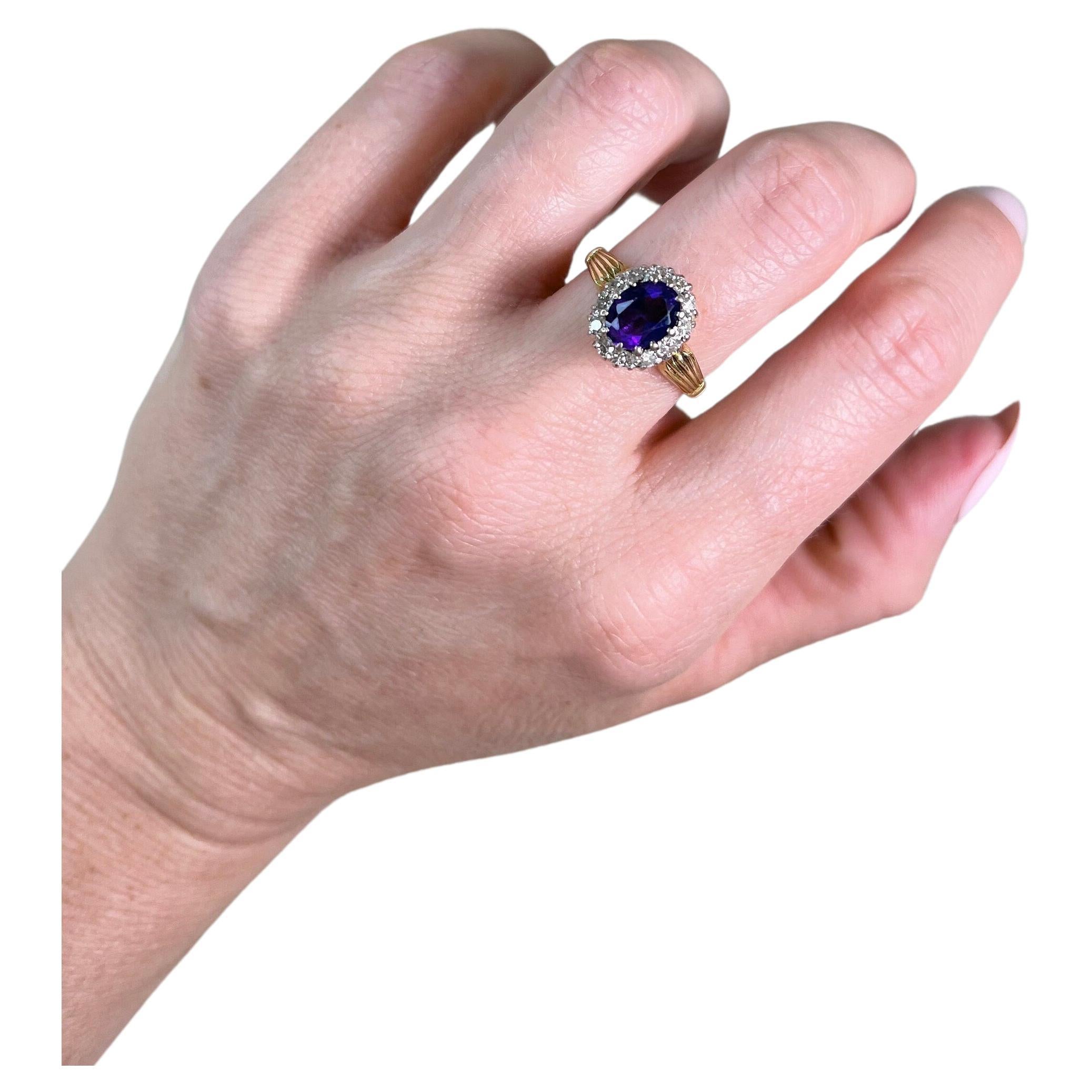 Vintage 18ct Gold 1970’s Amethyst & Diamond Cluster Ring For Sale