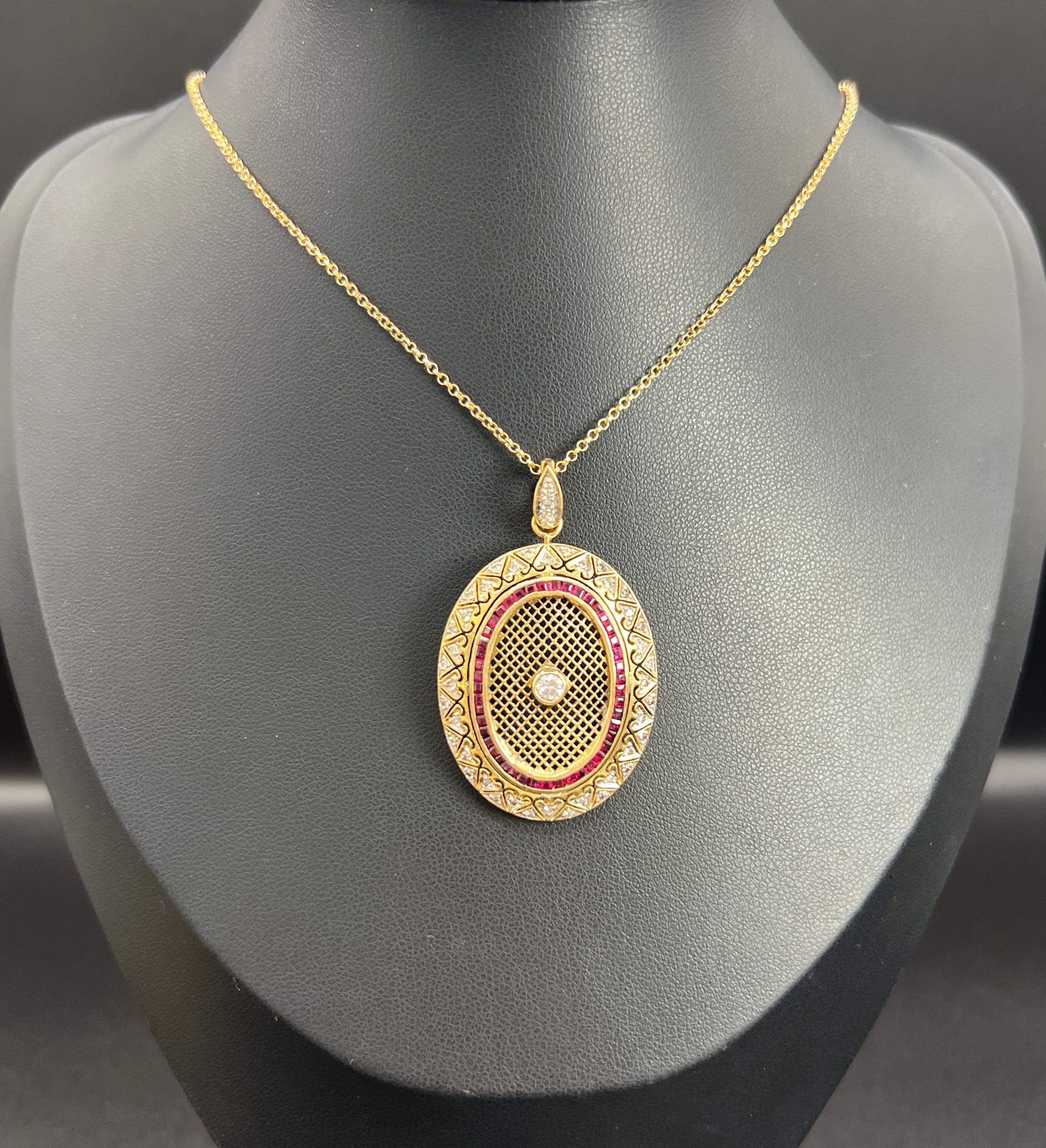 Brilliant Cut Vintage 18ct Gold, 1970s Calibrated Ruby & Diamond Oval Shaped Pendant For Sale