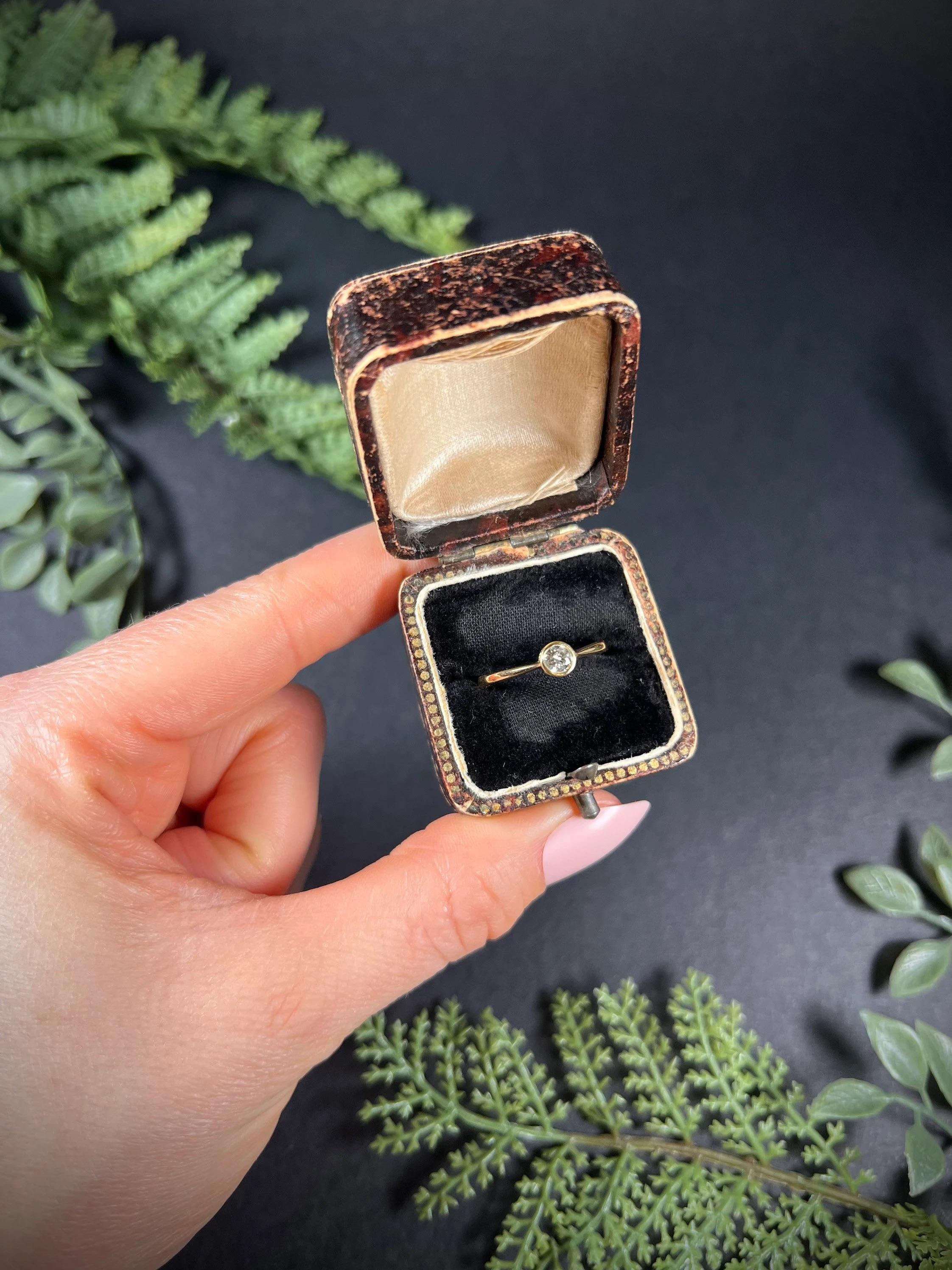 Vintage 18ct Gold Diamant Single Stone Verlobungsring im Zustand „Gut“ in Brighton, GB