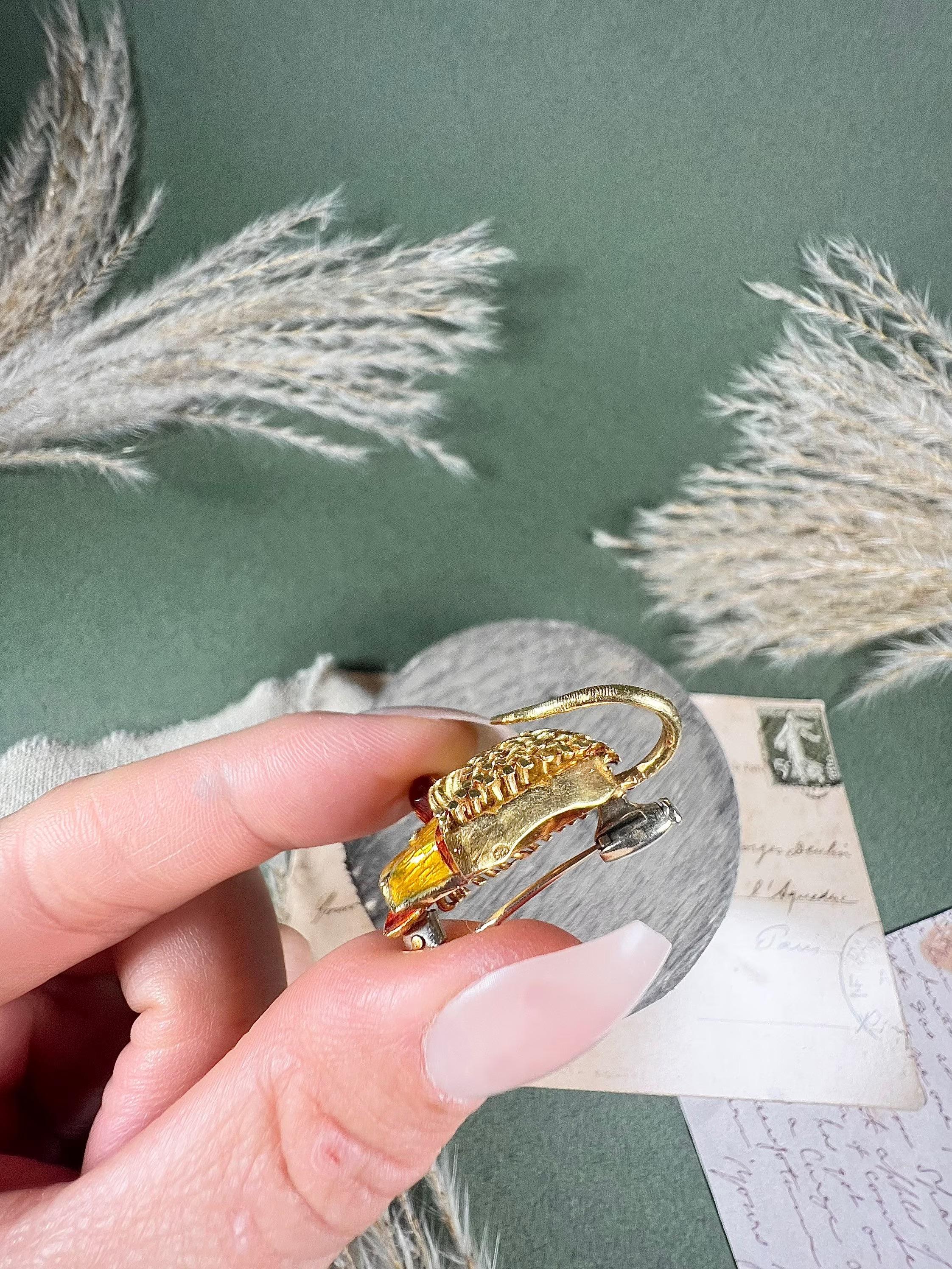 Vintage 18ct Gold & Enamel Hedgehog Brooch For Sale 2
