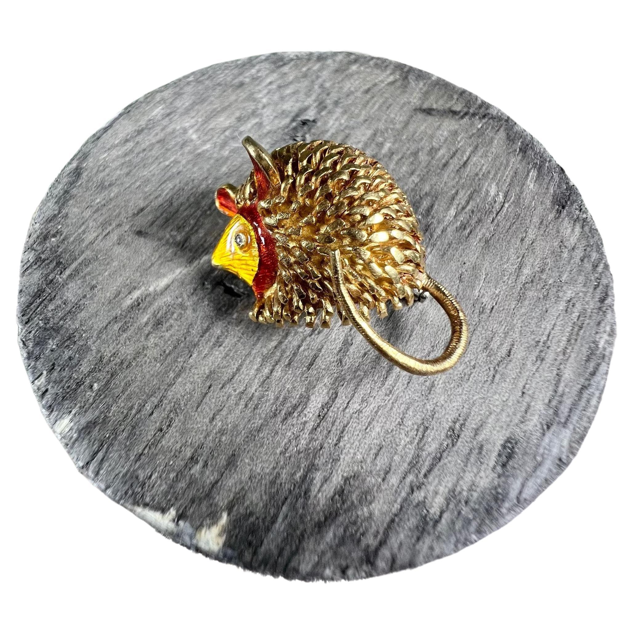 Vintage 18ct Gold & Enamel Hedgehog Brooch For Sale