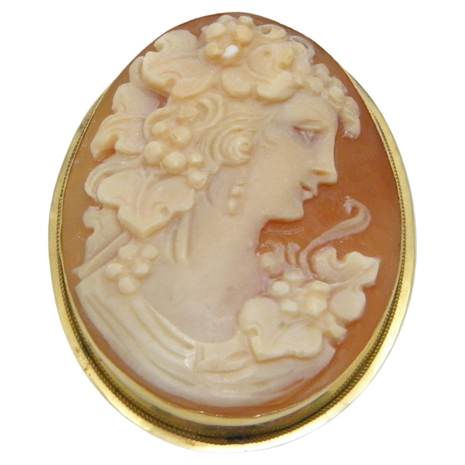 Vintage 18ct Gold Large Shell Cameo Brooch Pin c1970s Heavy 7.9g 750 Purity For Sale