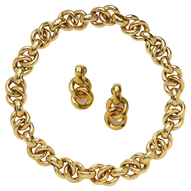 Vintage 18ct Gold Necklace and Earrings Suite For Sale at 1stDibs