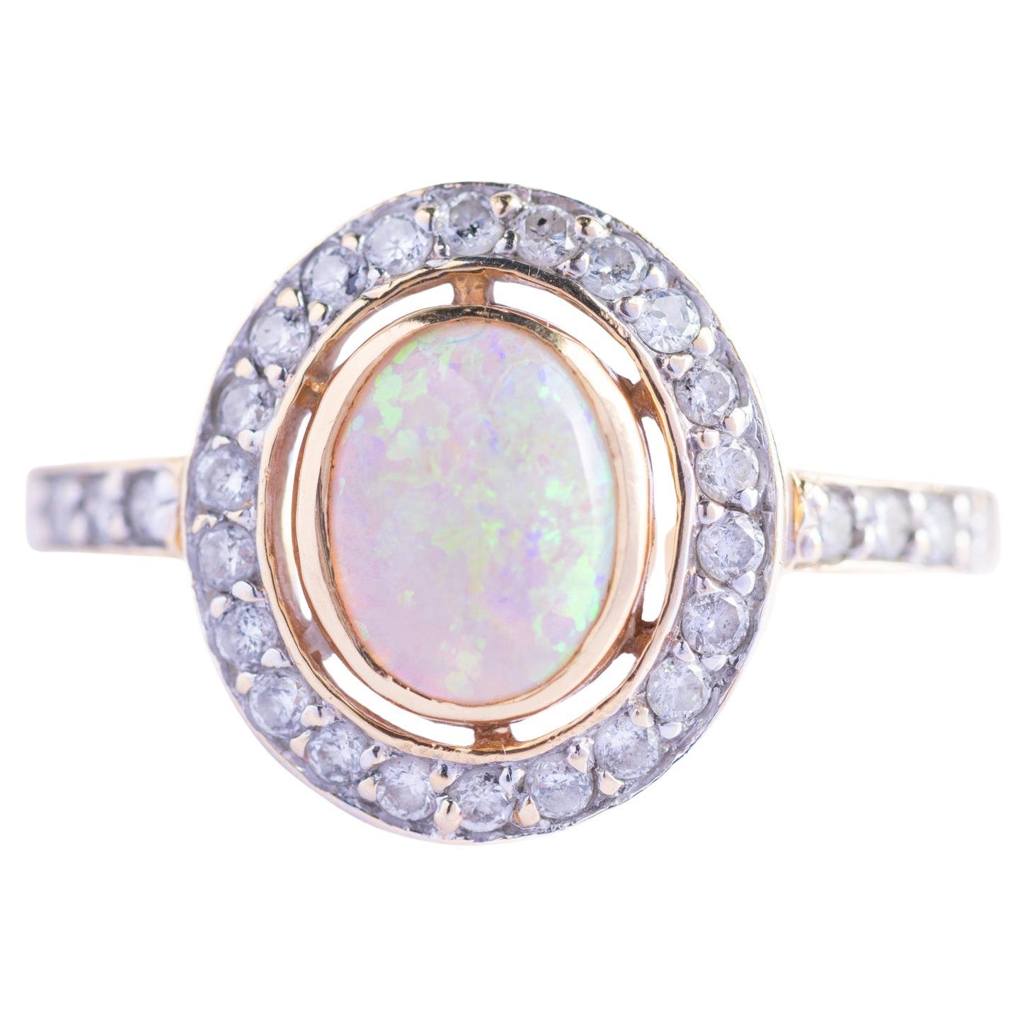 Vintage 18ct Gold Opal and Diamond Cluster Ring For Sale