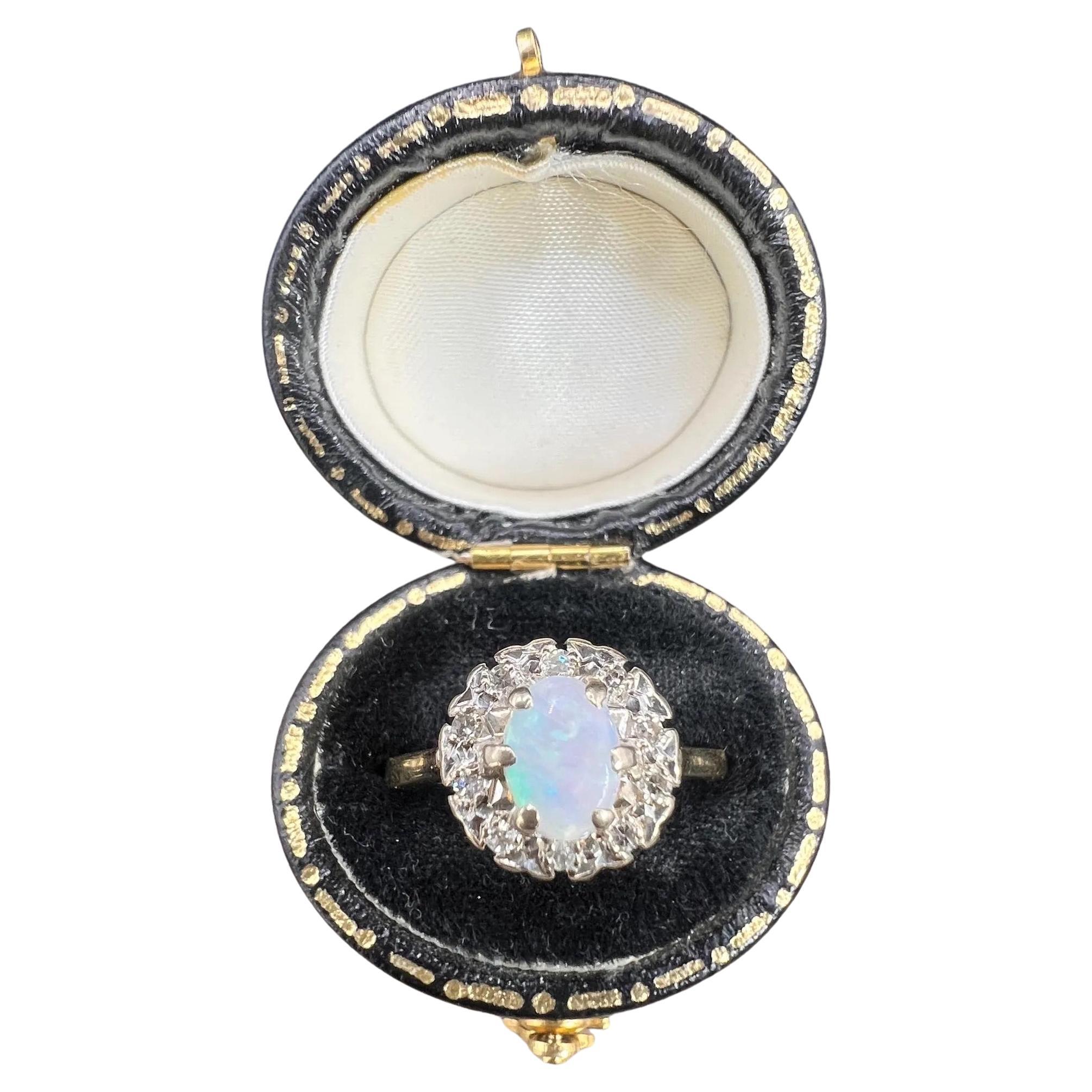Vintage 18ct Gold, Opal & Diamond Round Cluster Ring, Hallmarked London 1970 For Sale