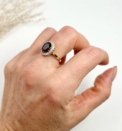Vintage 18ct Gold, Oval Shaped Garnet & Diamond Cluster Ring, Hallmarked 1963