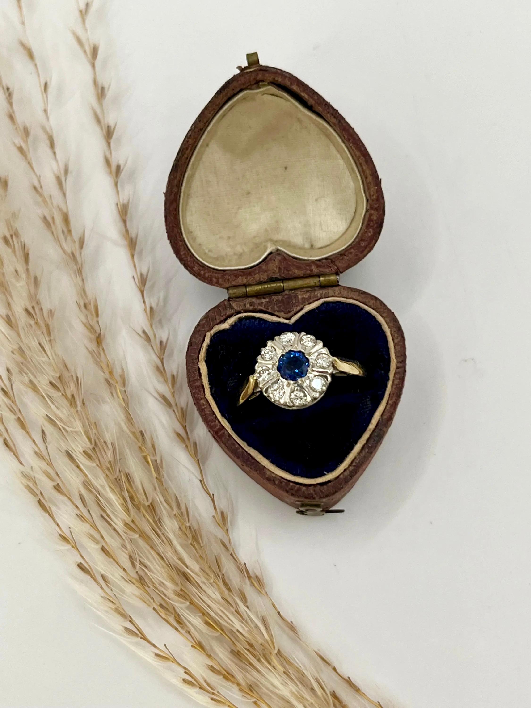 Vintage 18ct Gold, Saphir & Diamant-Cluster-Ring, gestempelt London 1976 im Angebot 7