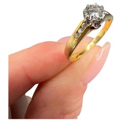 Vintage 18ct Gold, Single Stone Diamond Engagement Ring, Hallmarked London 1987
