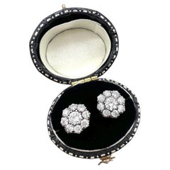 Vintage 18ct Gold gestempelt, 1,20 Karat Diamant Daisy Cluster Ohrstecker