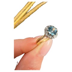 Vintage 18ct Gold Stamped, 1960s Zircon & Diamond Cluster Ring