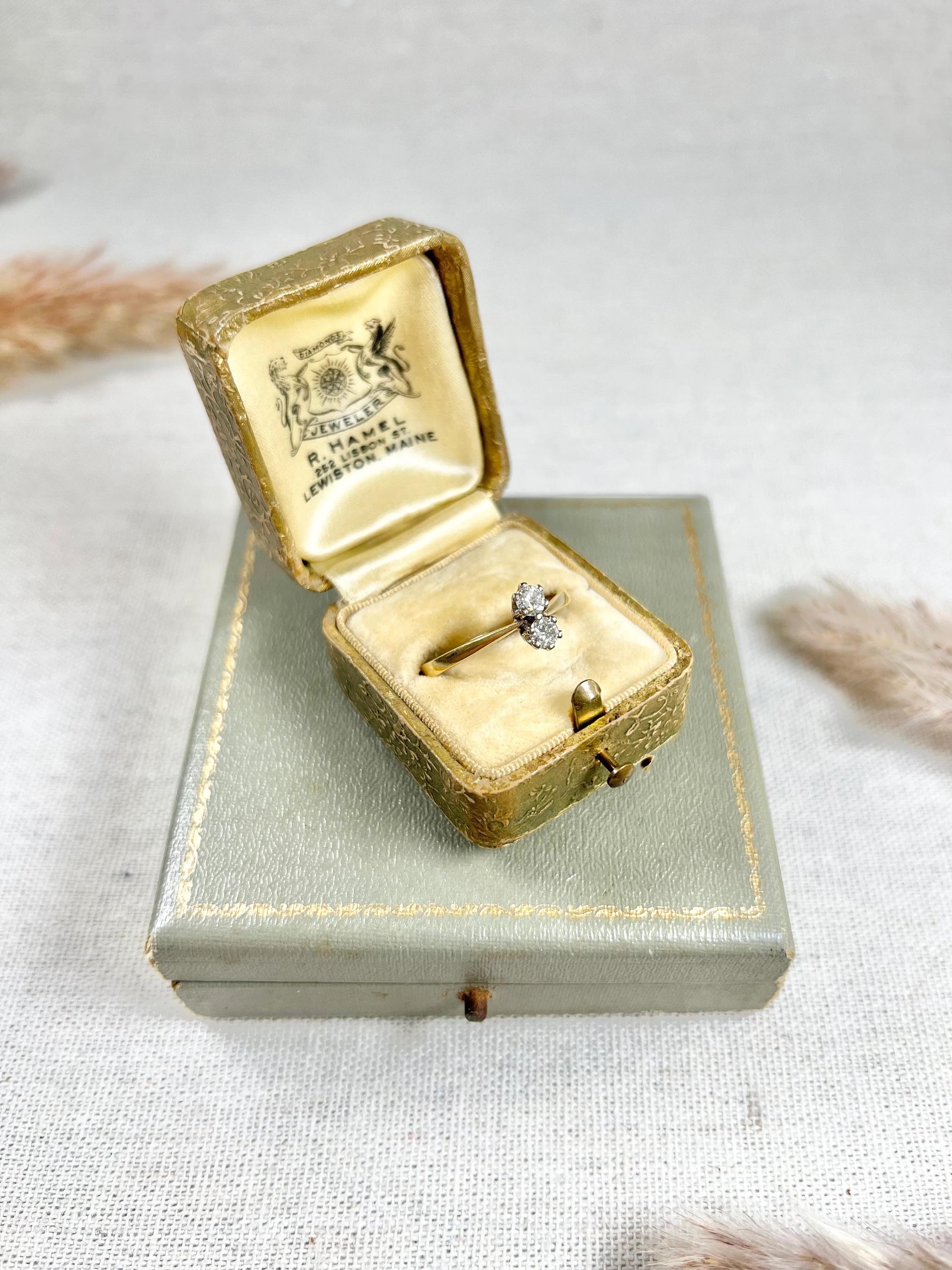 Vintage 18ct Gold Stamped Birmingham Hallmarked 1990s Toi et Moi Diamond Ring 2