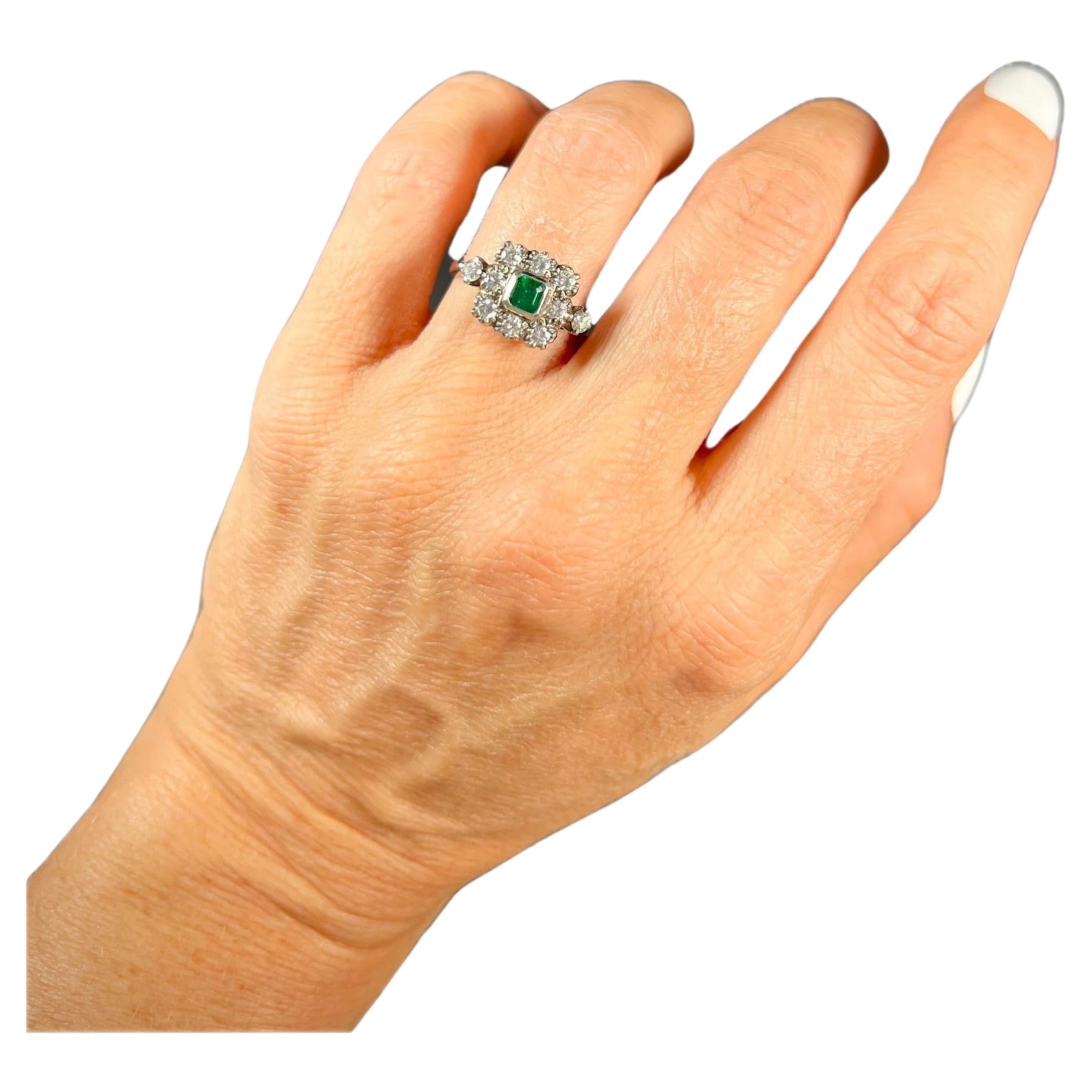 Vintage 18ct White Gold, 1940’s Emerald Diamond Square Cluster Ring For Sale