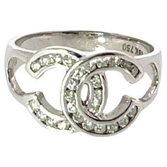 Vintage 18ct White Gold Diamond Band Ring Openwork Interlocking C Cut-Out
