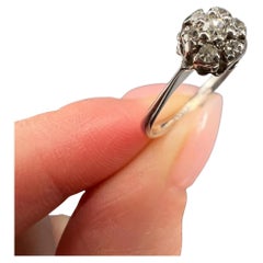 Vintage 18ct White Gold, Diamond Cluster Ring, Hallmarked Birmingham 1991