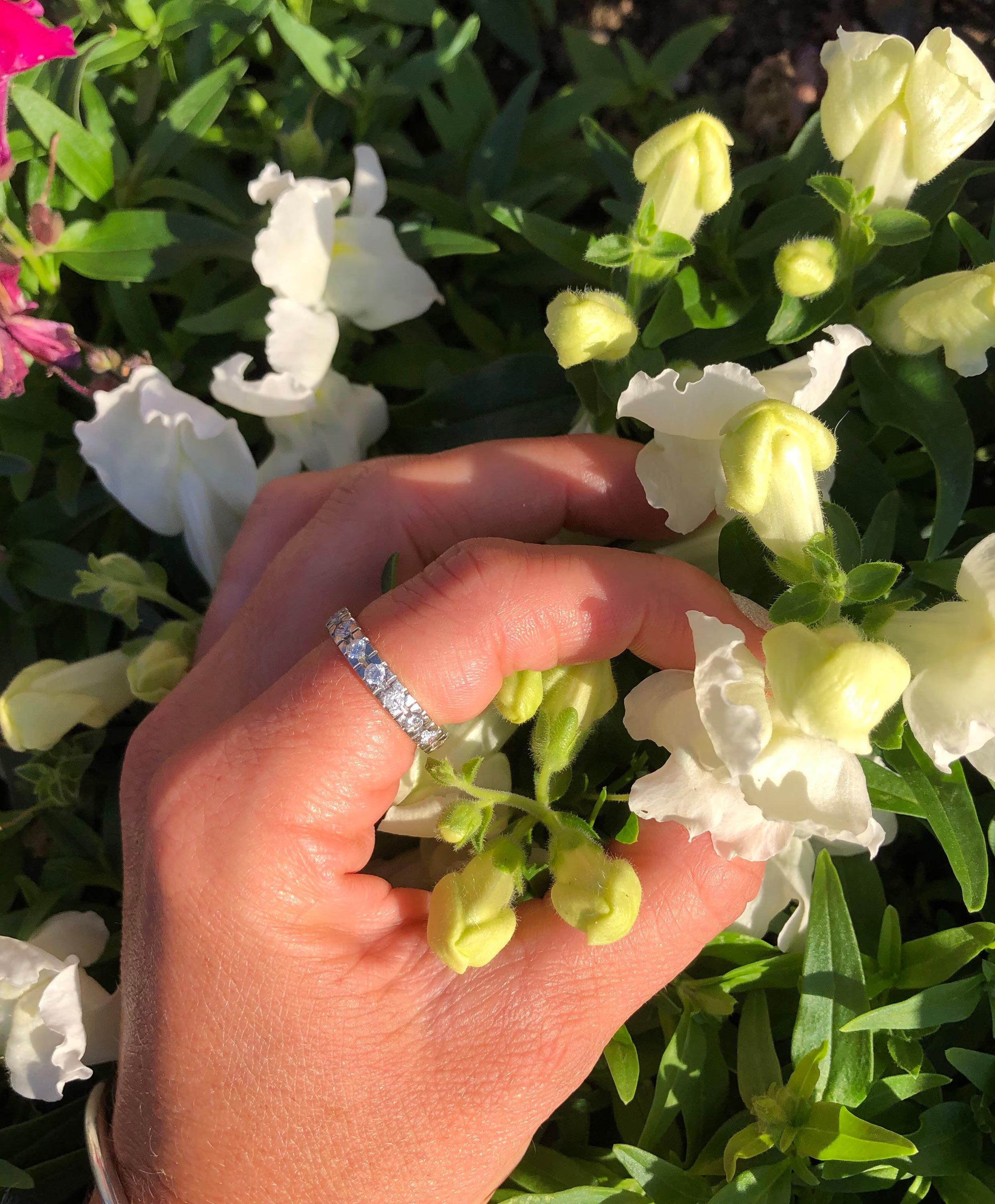 Diamond Eternity Ring

18ct White Gold

Diamond Weight Approx 1.0cts

Weight 4.5g

Size J/K- not sizeable 

All of our items are either Antique, Vintage or Preloved. They are in used condition & may show some signs of age related wear, light surface