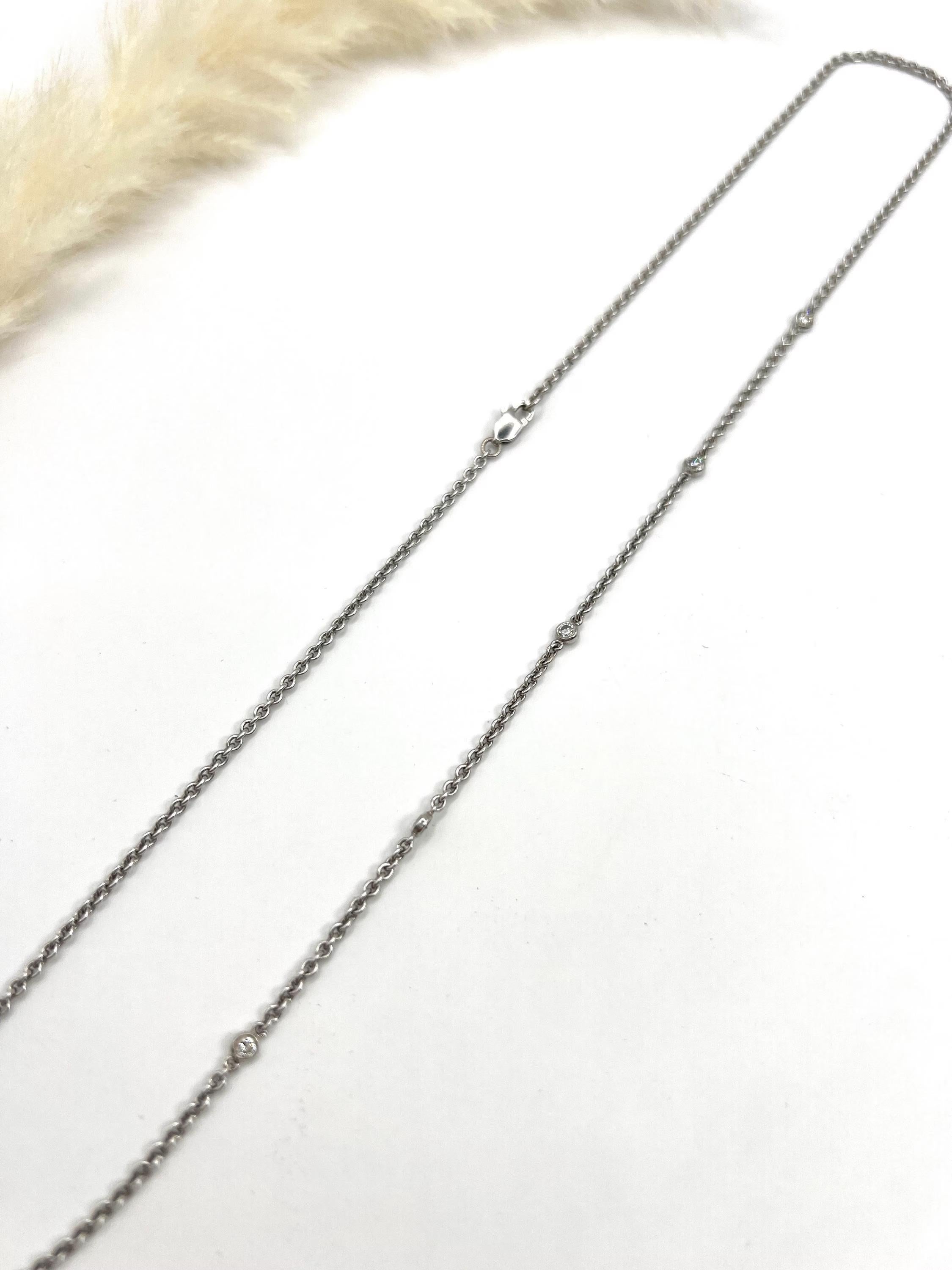 Vintage 18ct White Gold, Diamond Set Trace Link Chain with Lobster Clasp In Good Condition For Sale In Brighton, GB