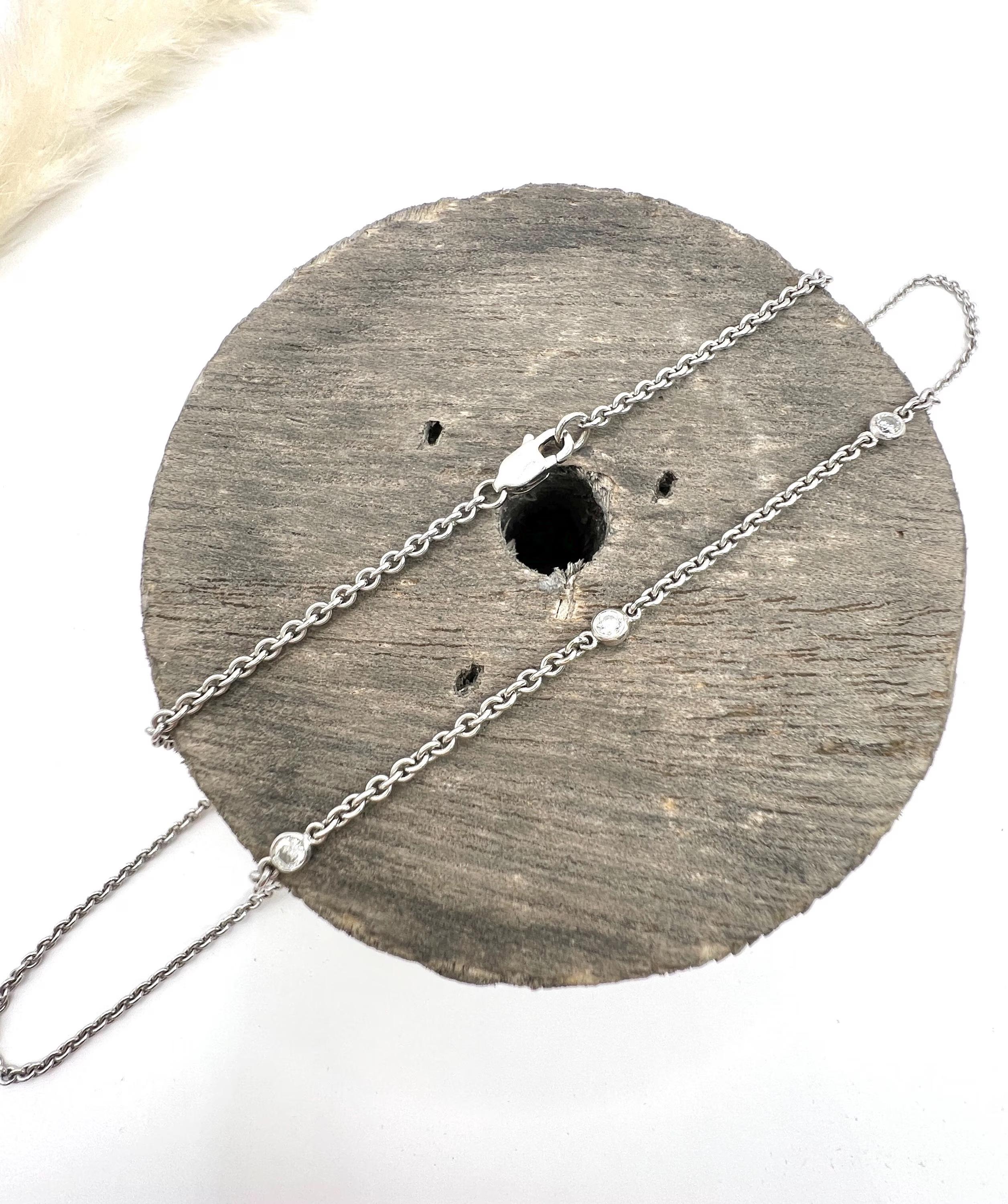 Vintage 18ct White Gold, Diamond Set Trace Link Chain with Lobster Clasp For Sale 2