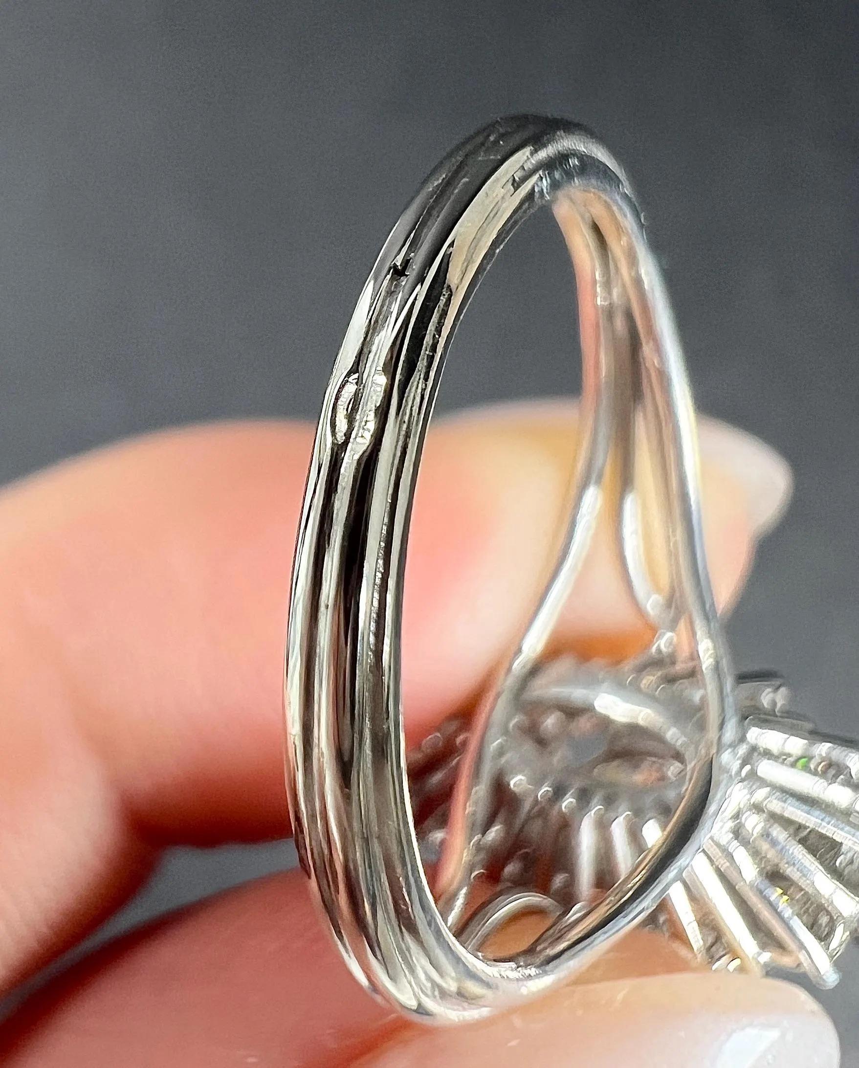 Vintage 18ct White Gold French Stamped, 2 Carat Marquise/Navette Diamond Ring For Sale 1