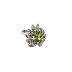 Vintage 18ct Weißgold Peridot und Diamant Cluster Ring