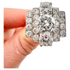 Oro blanco y platino vintage de 18 ct, años 60 3,50 ct  Anillo cóctel de diamantes