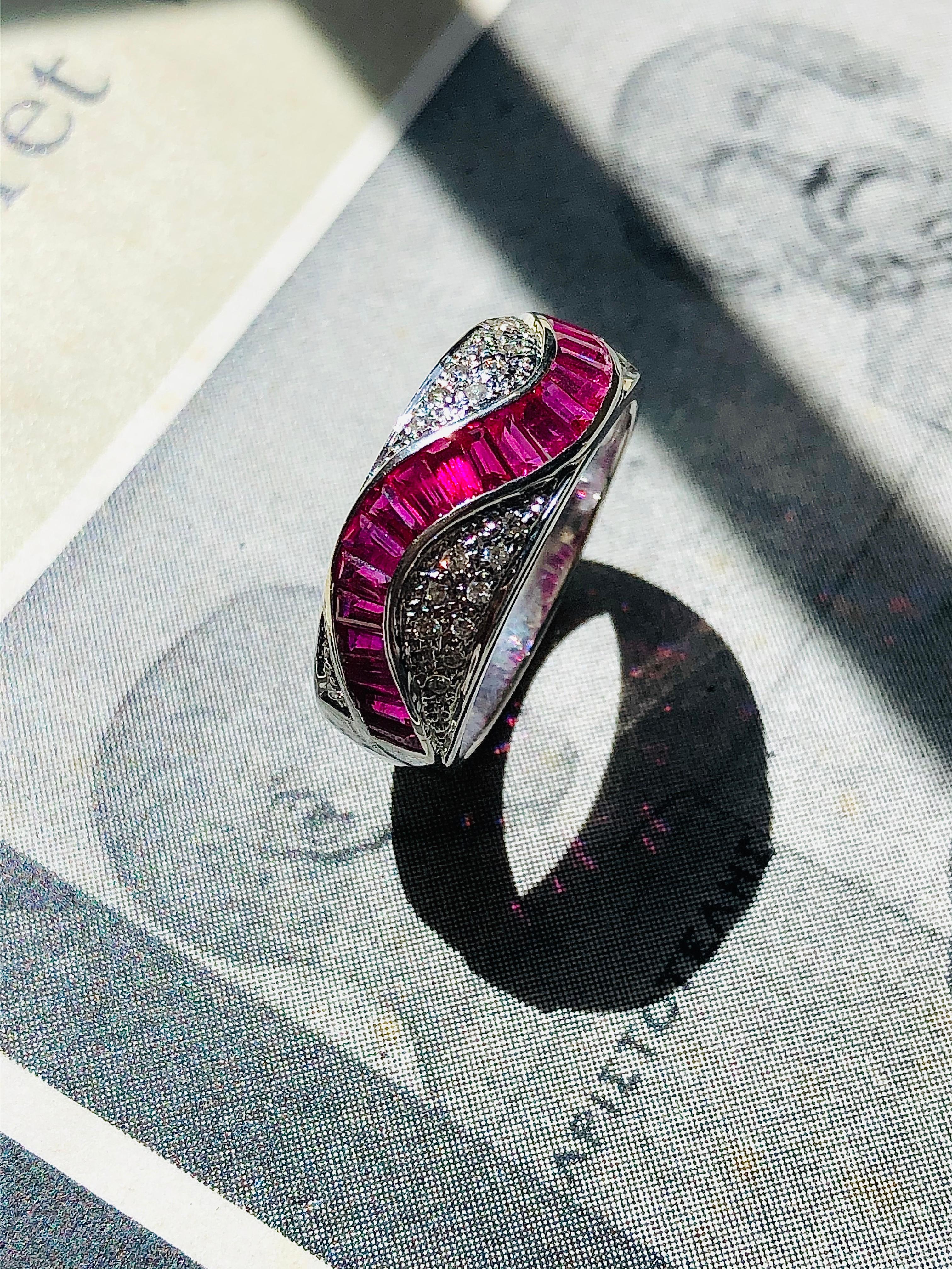 18ct white gold ruby ring