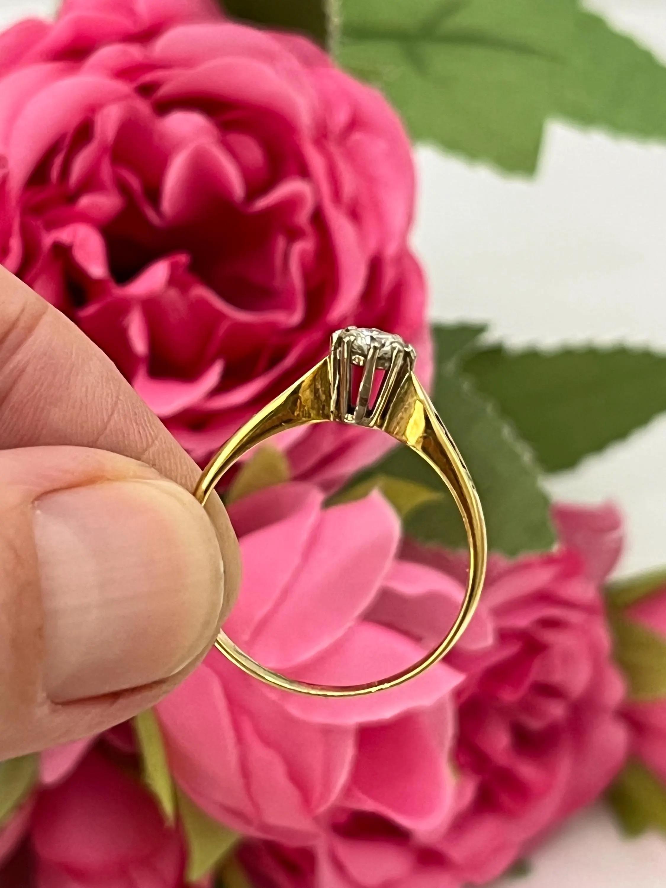 Vintage 18ct Yellow Gold 0.40 Carat Diamond Single Stone Ring Hallmarked 1989 For Sale 5