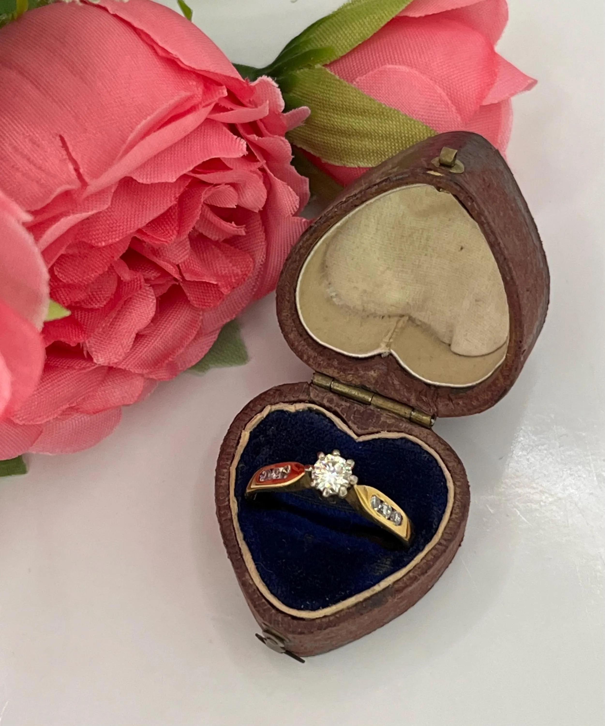 Vintage 18ct Yellow Gold 0.40 Carat Diamond Single Stone Ring Hallmarked 1989 For Sale 6