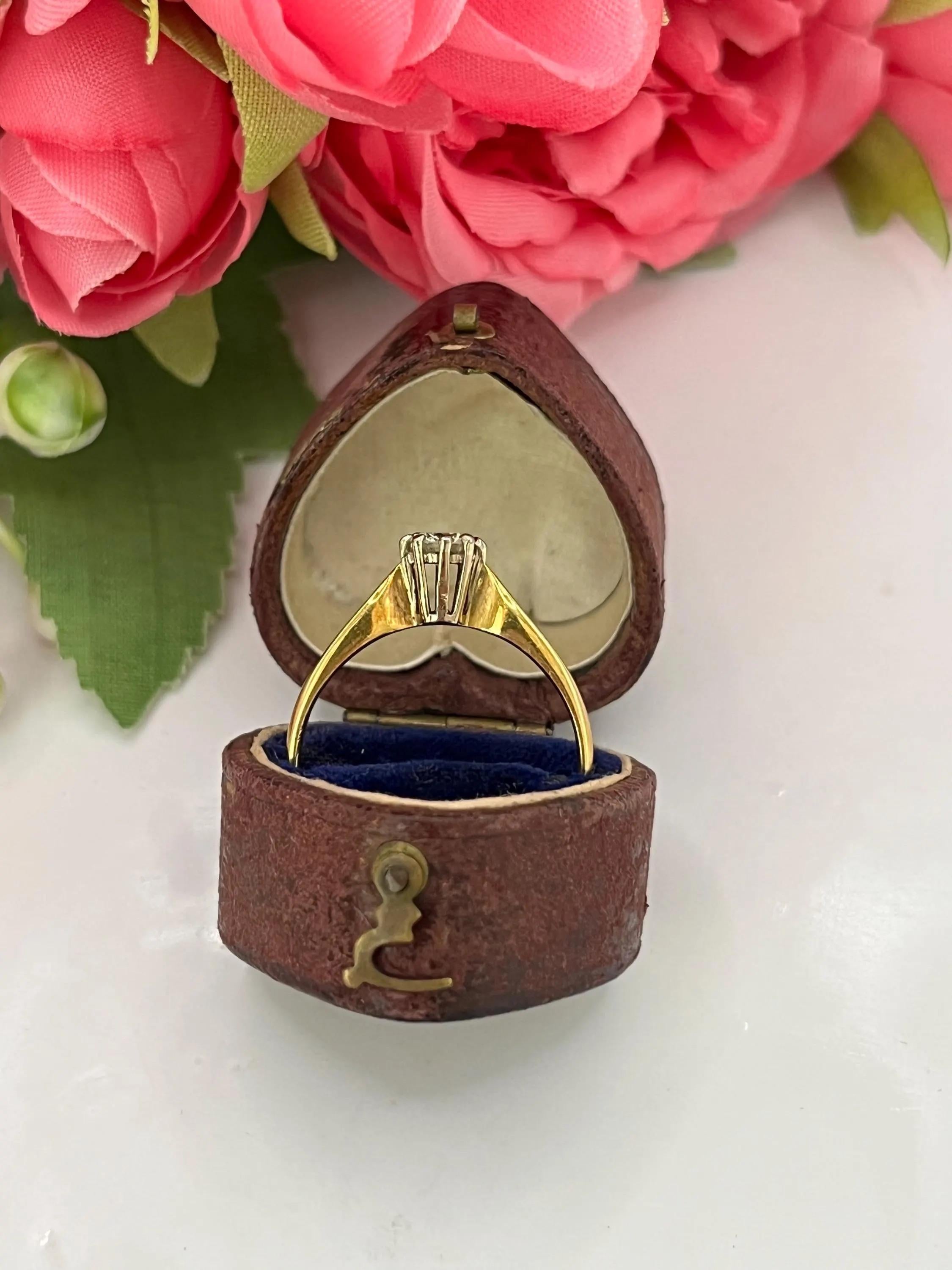 Vintage 18ct Yellow Gold 0.40 Carat Diamond Single Stone Ring Hallmarked 1989 For Sale 4