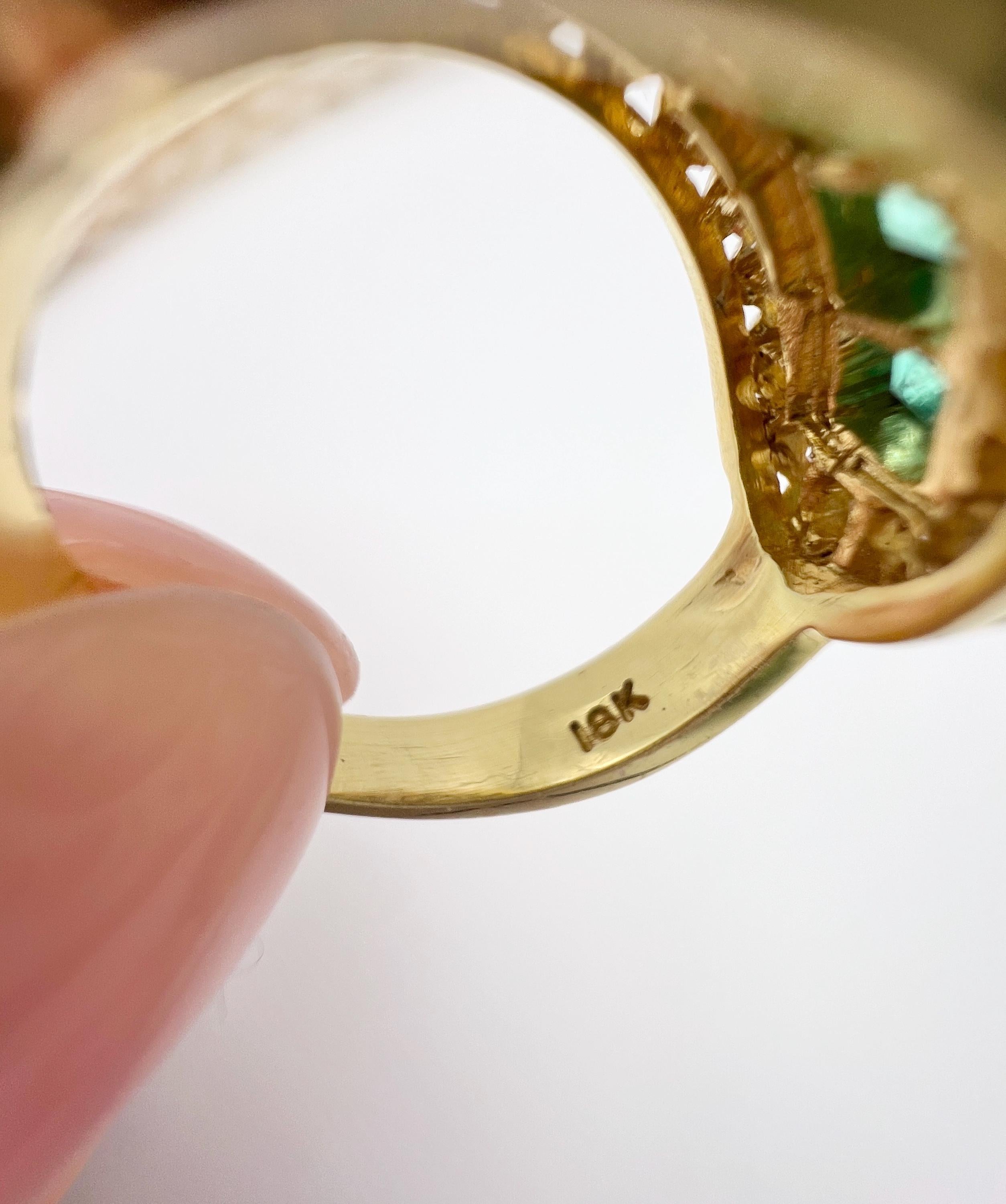 Women's or Men's Vintage 18ct Yellow Gold, 1940s Emerald & Diamond Five Stone Ring For Sale