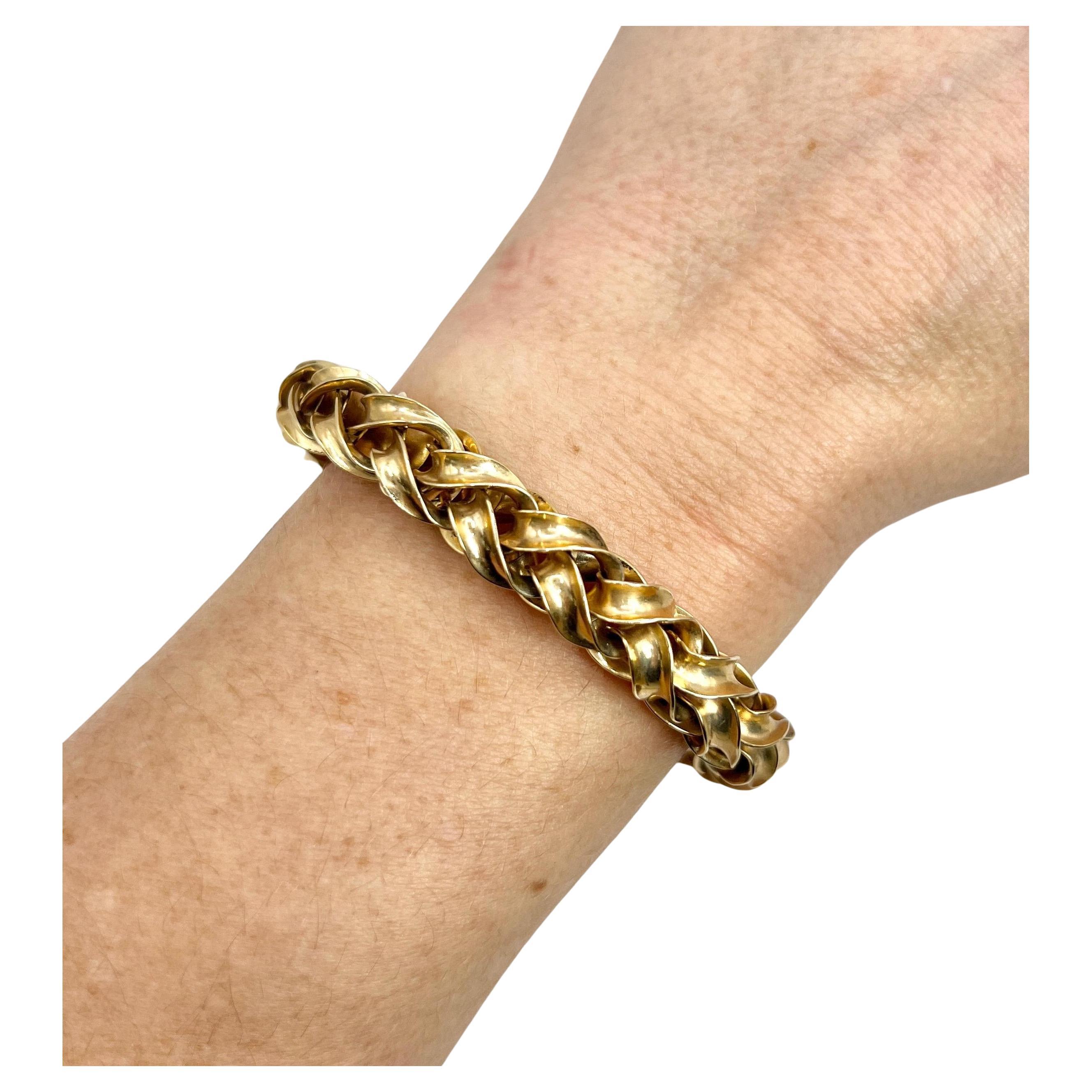 Vintage 18ct Yellow Gold, 1940s Fancy Twist Link Bracelet with Integral Clasp