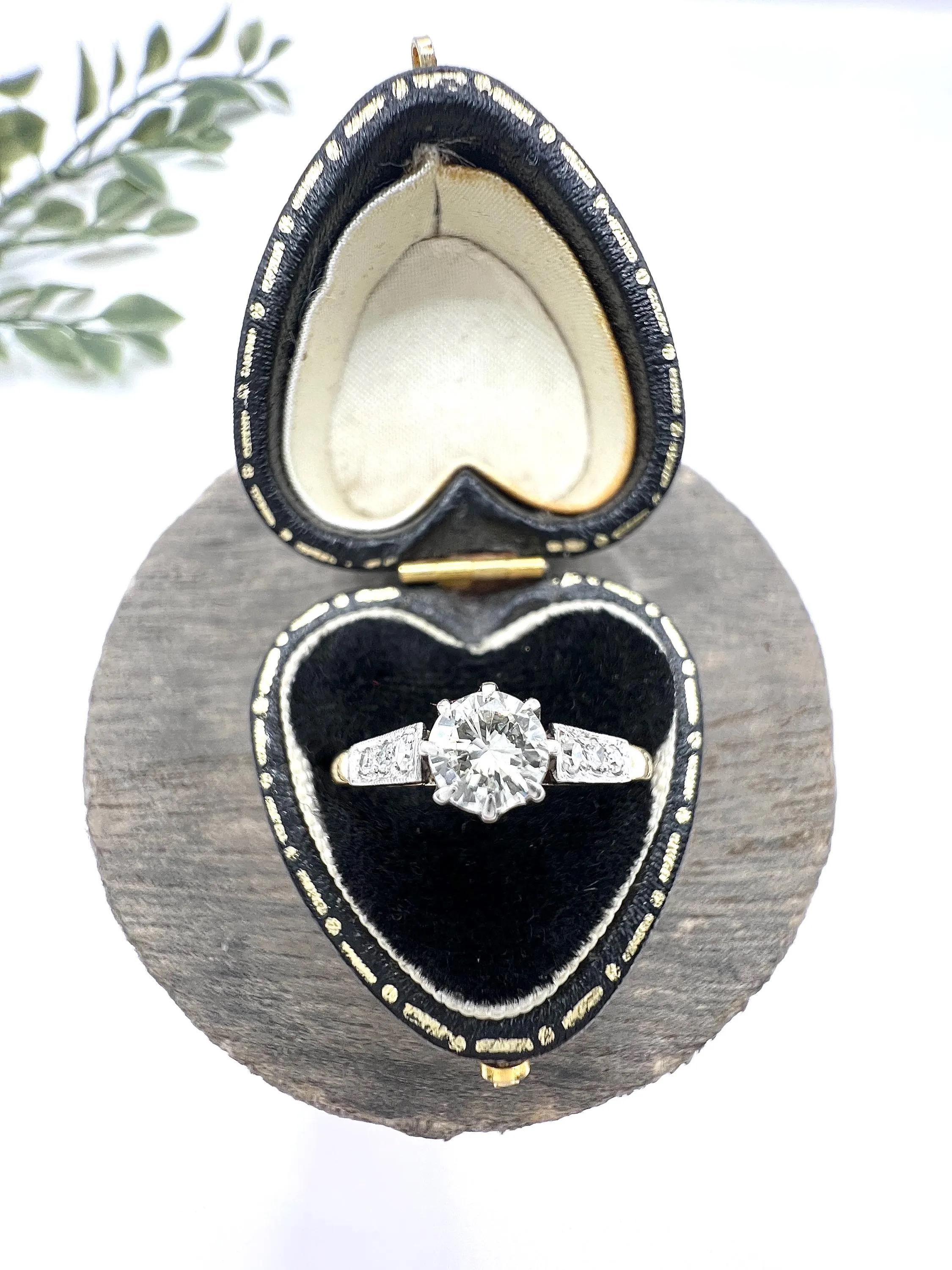 Vintage 18ct Yellow Gold, 1940s Single Stone Diamond Engagement Ring ...