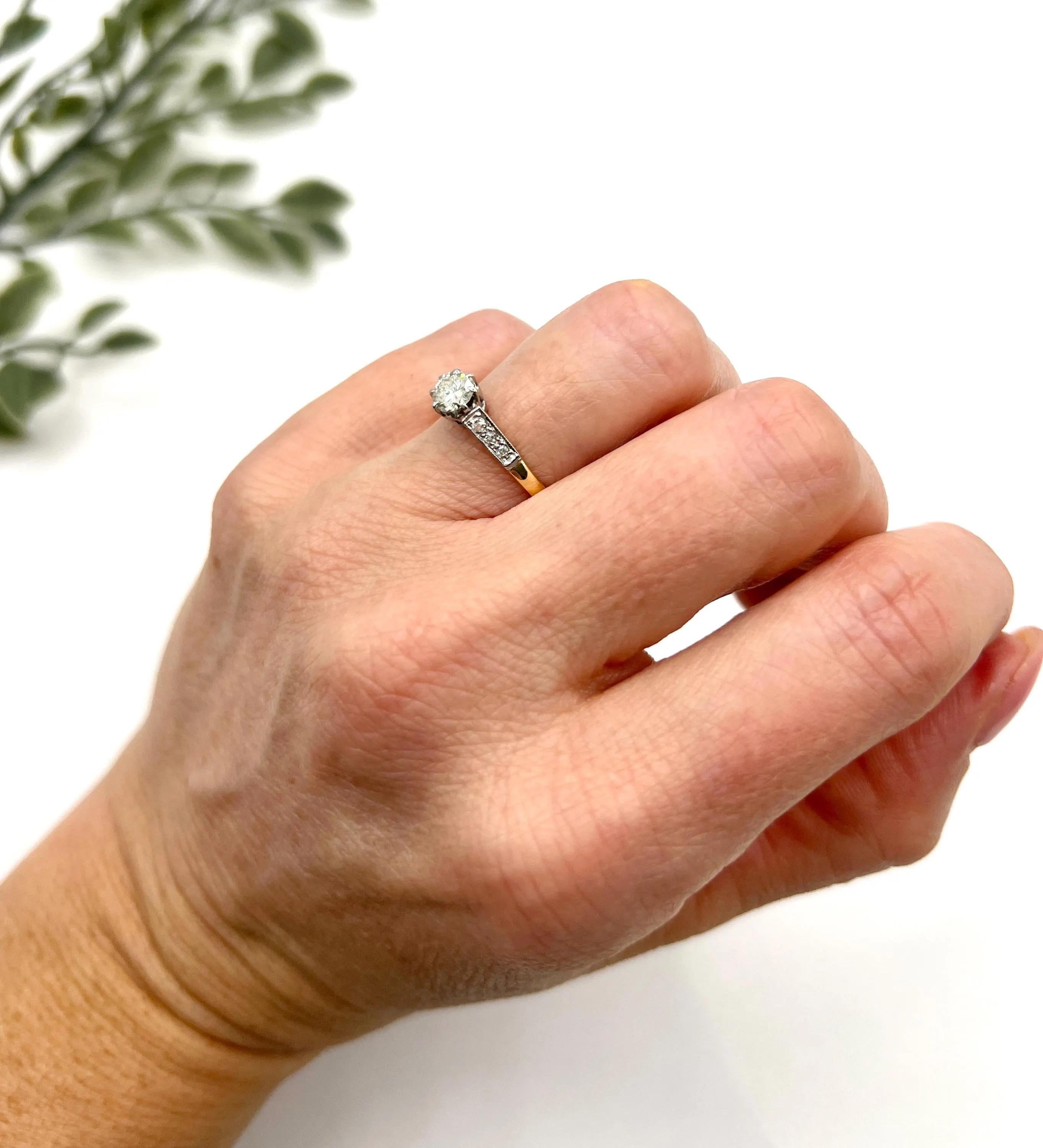 Vintage 18ct Yellow Gold, 1940s Single Stone Diamond Engagement Ring ...