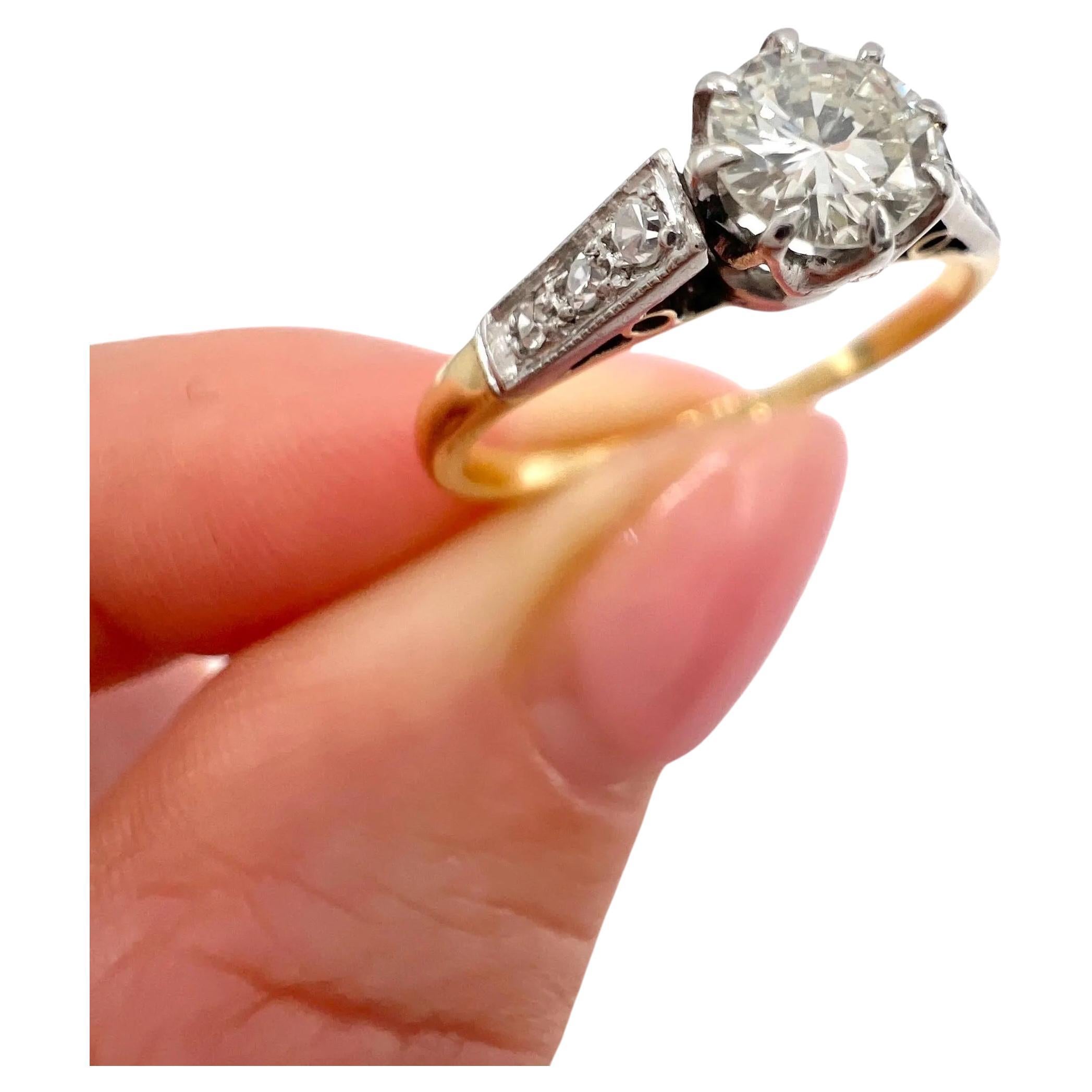 What does jewelry do?