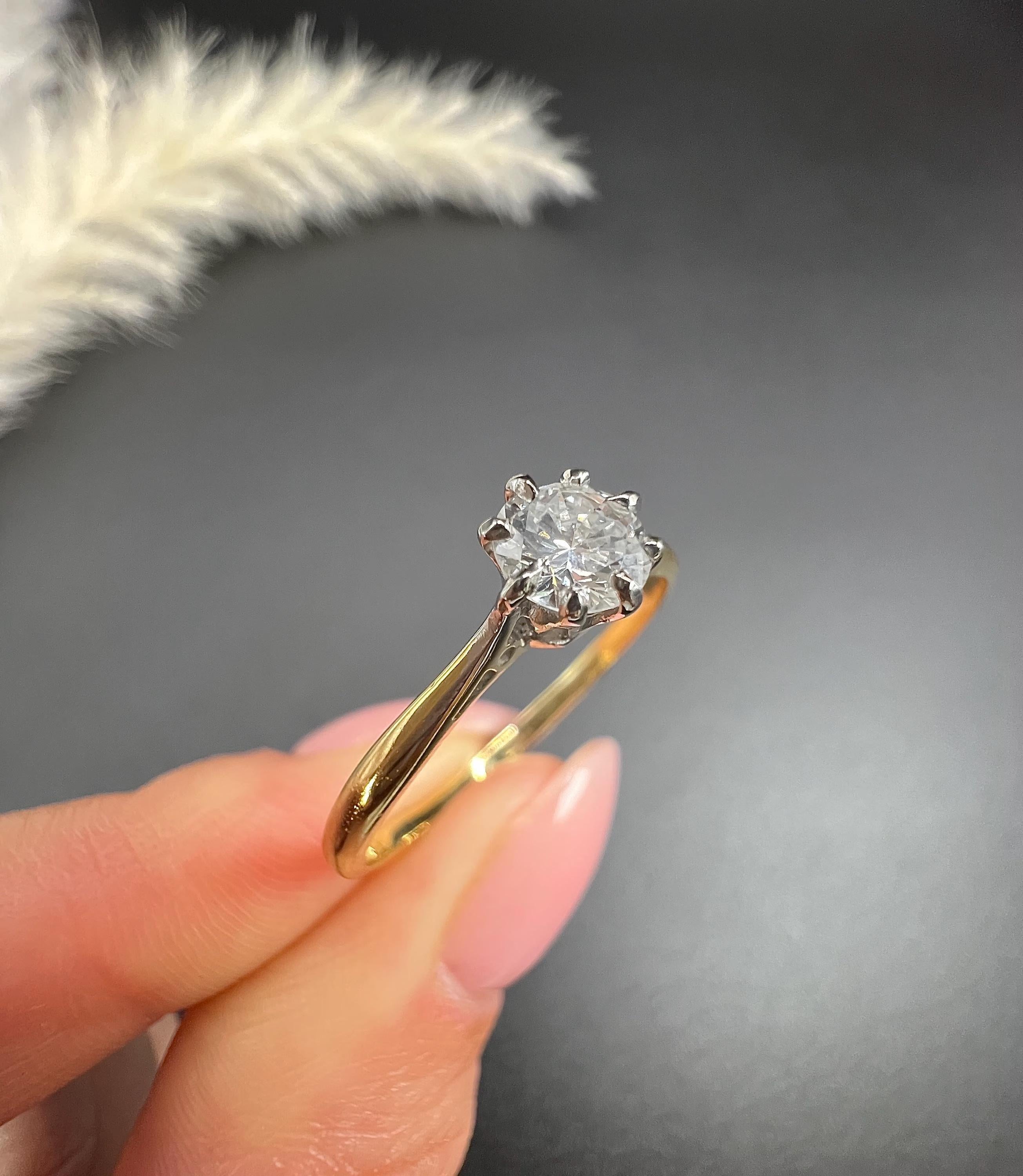 Vintage 18ct Yellow Gold, 1990s 0.41 Carat Diamond Single Stone Engagement Ring For Sale 2