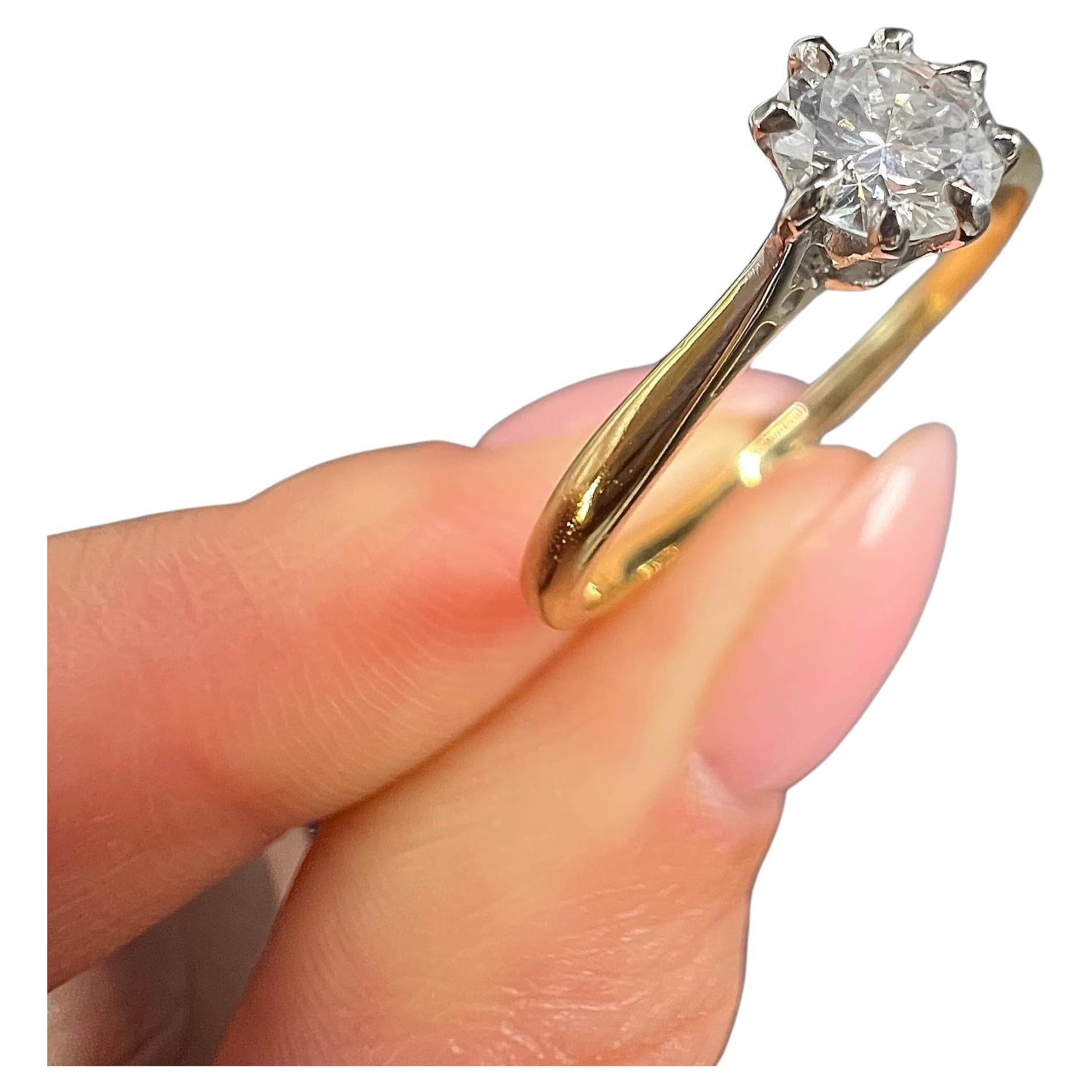 Vintage 18ct Yellow Gold, 1990s 0.41 Carat Diamond Single Stone Engagement Ring For Sale