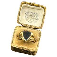 Vintage 18ct Yellow Gold, Bloodstone Shield Signet Ring, Circa 1920