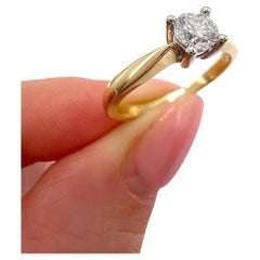 Vintage 18ct Yellow Gold, Brilliant Cut Diamond Single Stone Engagement Ring