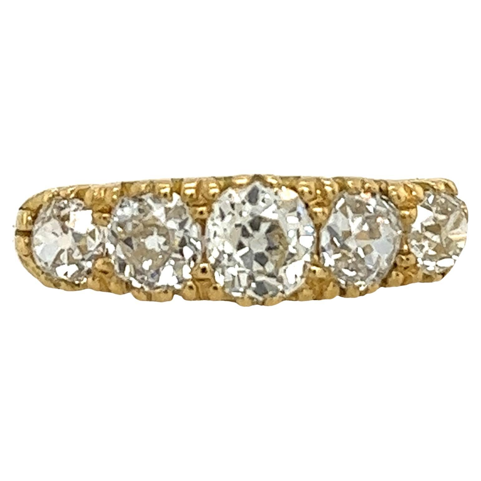 Vintage 18ct Yellow Gold Diamond 5 Stone Ring, 1.95ct Total Diamond Weight. For Sale