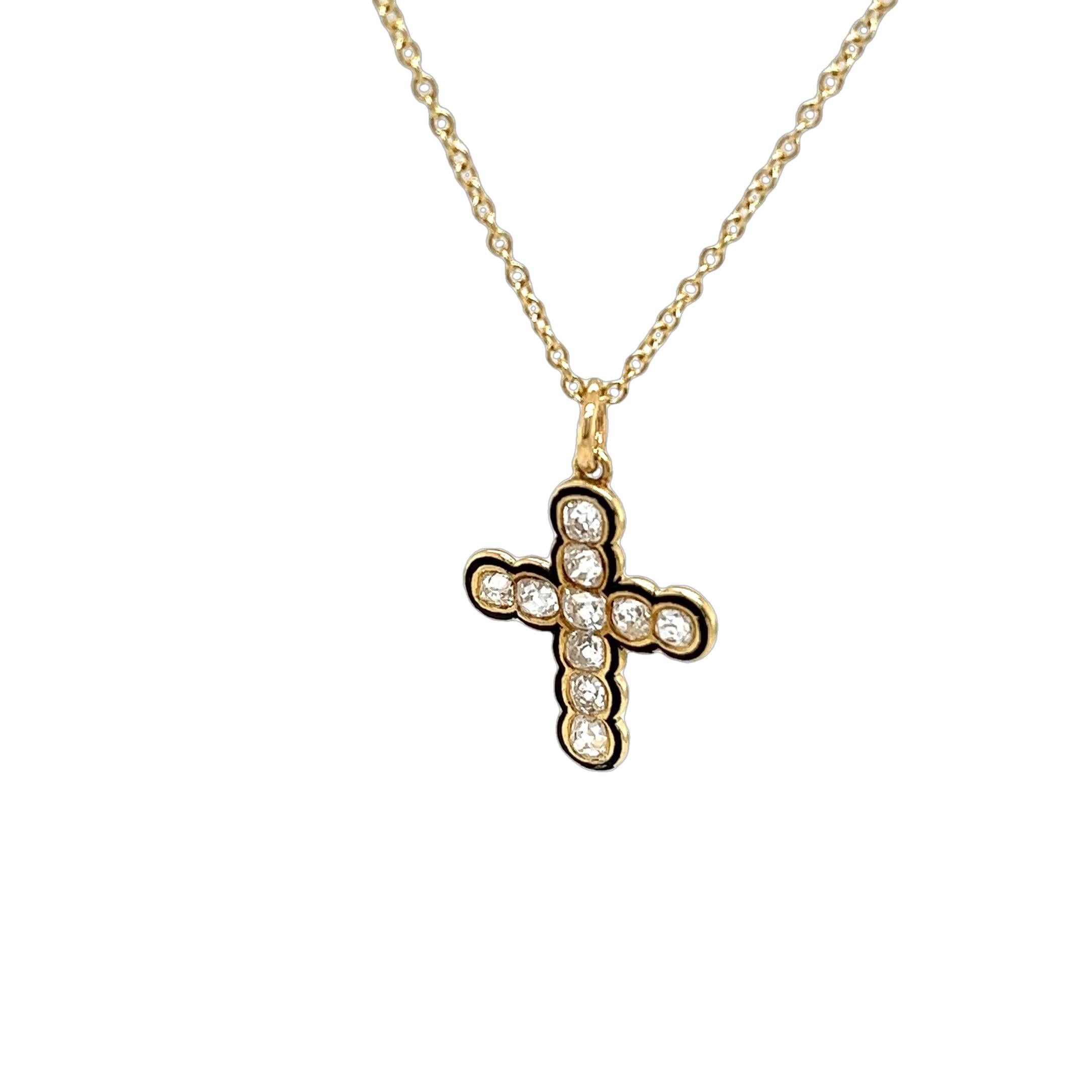 Pendentif croix en or jaune 18ct avec diamant suspendu à une chaîne 18ct Unisexe en vente