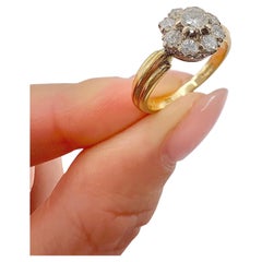 Vintage 18ct Yellow Gold, Diamond Daisy Cluster Ring, Hallmarked London 1983